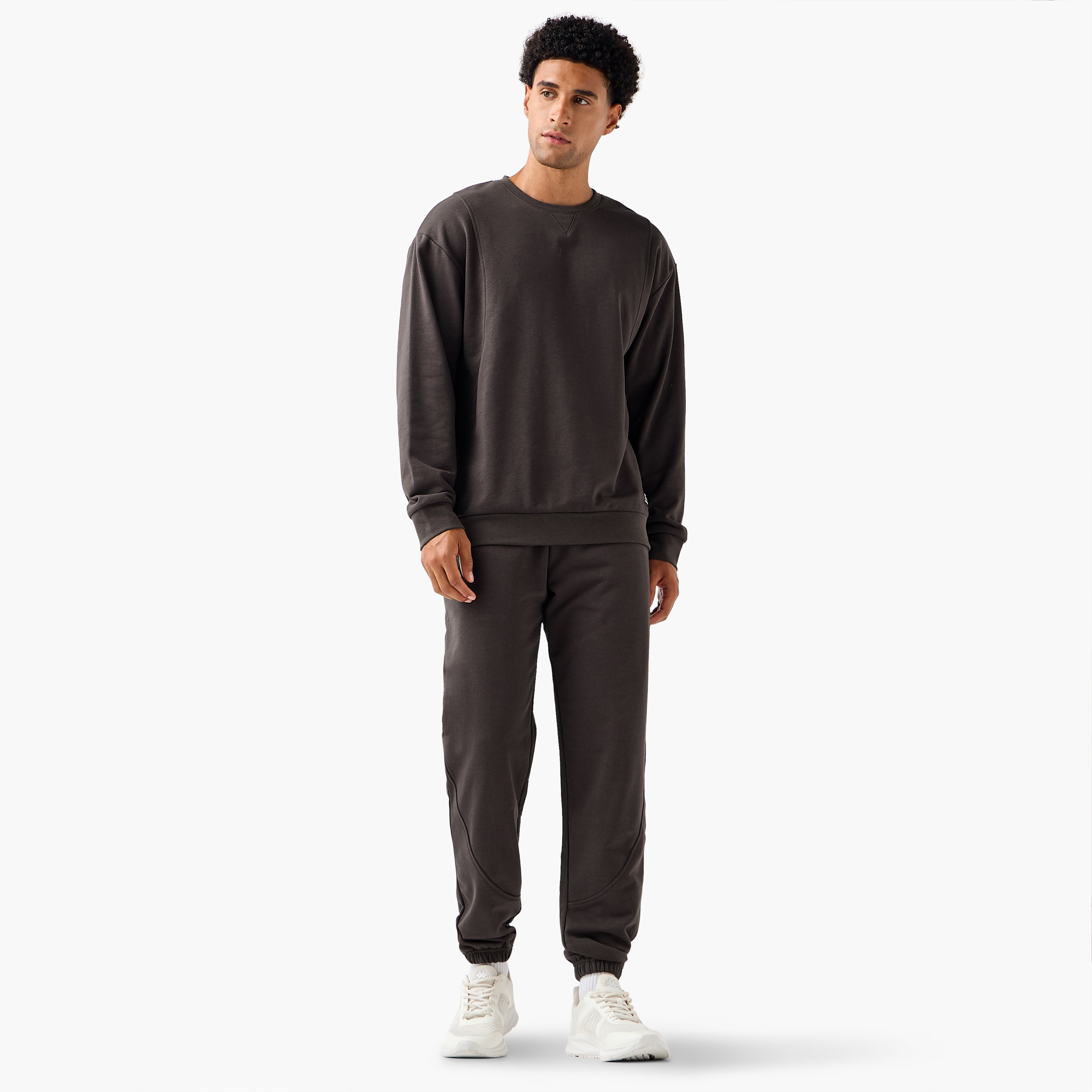 Kappa Men Relaxed Fit Flexi Waist Joggers with Panelled Design-men-clothing-sportswearandactivewear-bottoms-joggers-image-2