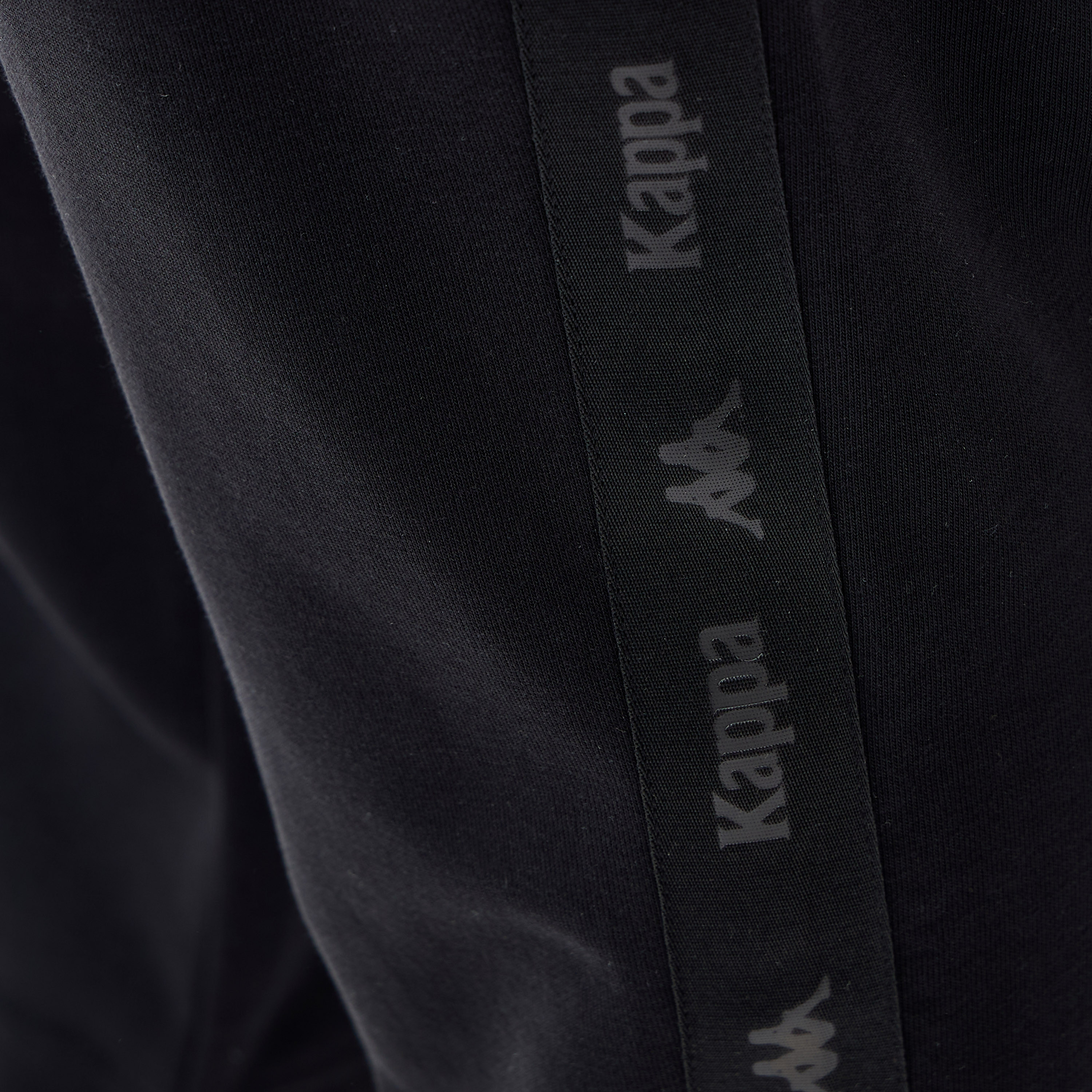 Kappa Men Relaxed Fit Flexi Waist Joggers with Side Logo Panel-men-clothing-sportswearandactivewear-bottoms-joggers-image-5