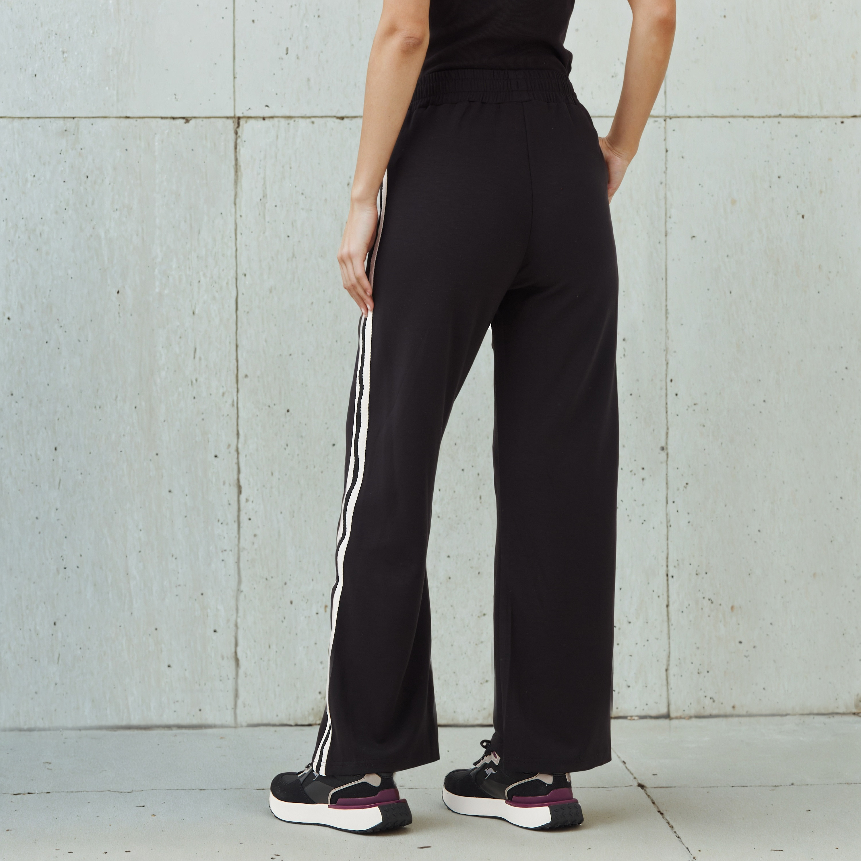 Kappa Women Contrast Tape Soft Touch Track Pants with Pockets-women-clothing-bottoms-joggers-image-3