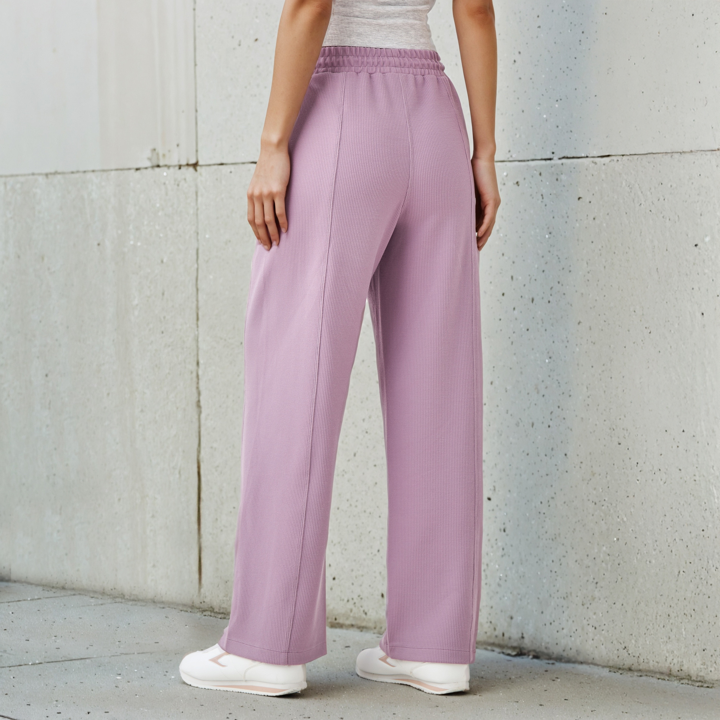 بنطلون رياضي بقصّة مريحة وخصر مطاطي وجيوب للنساء من كابا-women-clothing-bottoms-joggers-image-3