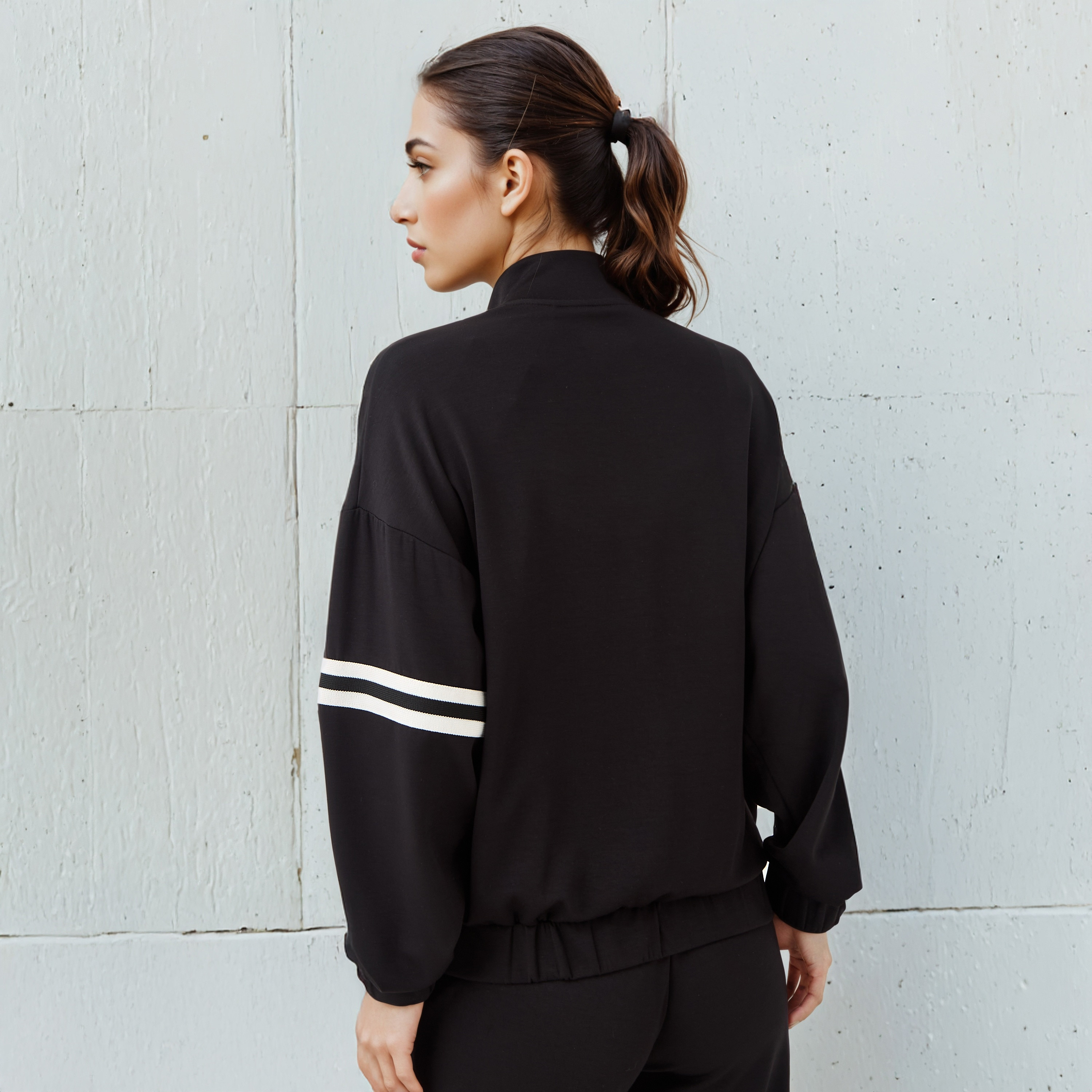 Kappa Women Soft Touch Zip Through Jacket-women-winterwear-coatsandjackets-jackets-image-3