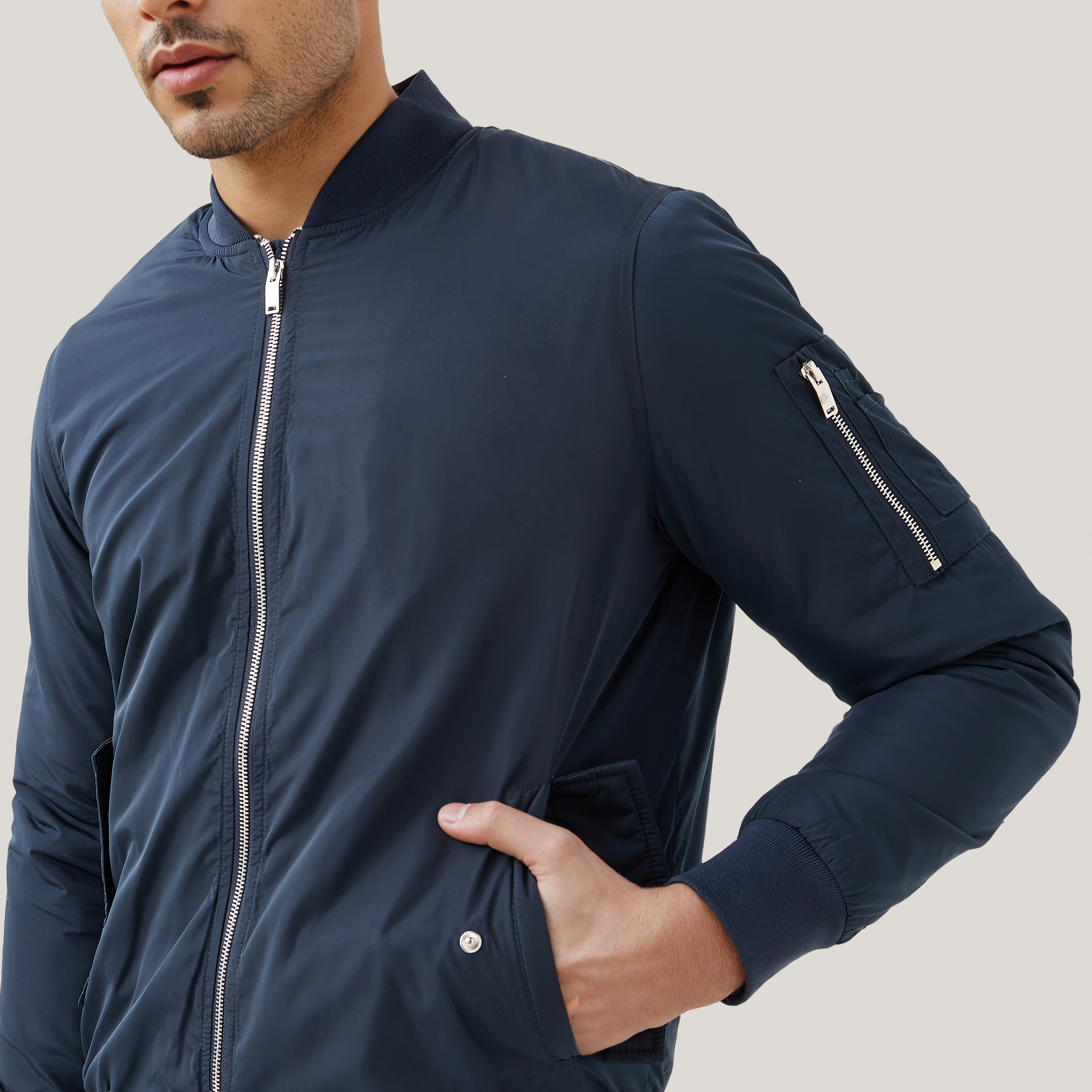 جاكيت بايكر خفيف الوزن بجيوب بسحاب-men-clothing-jacketsandblazers-jackets-image-10