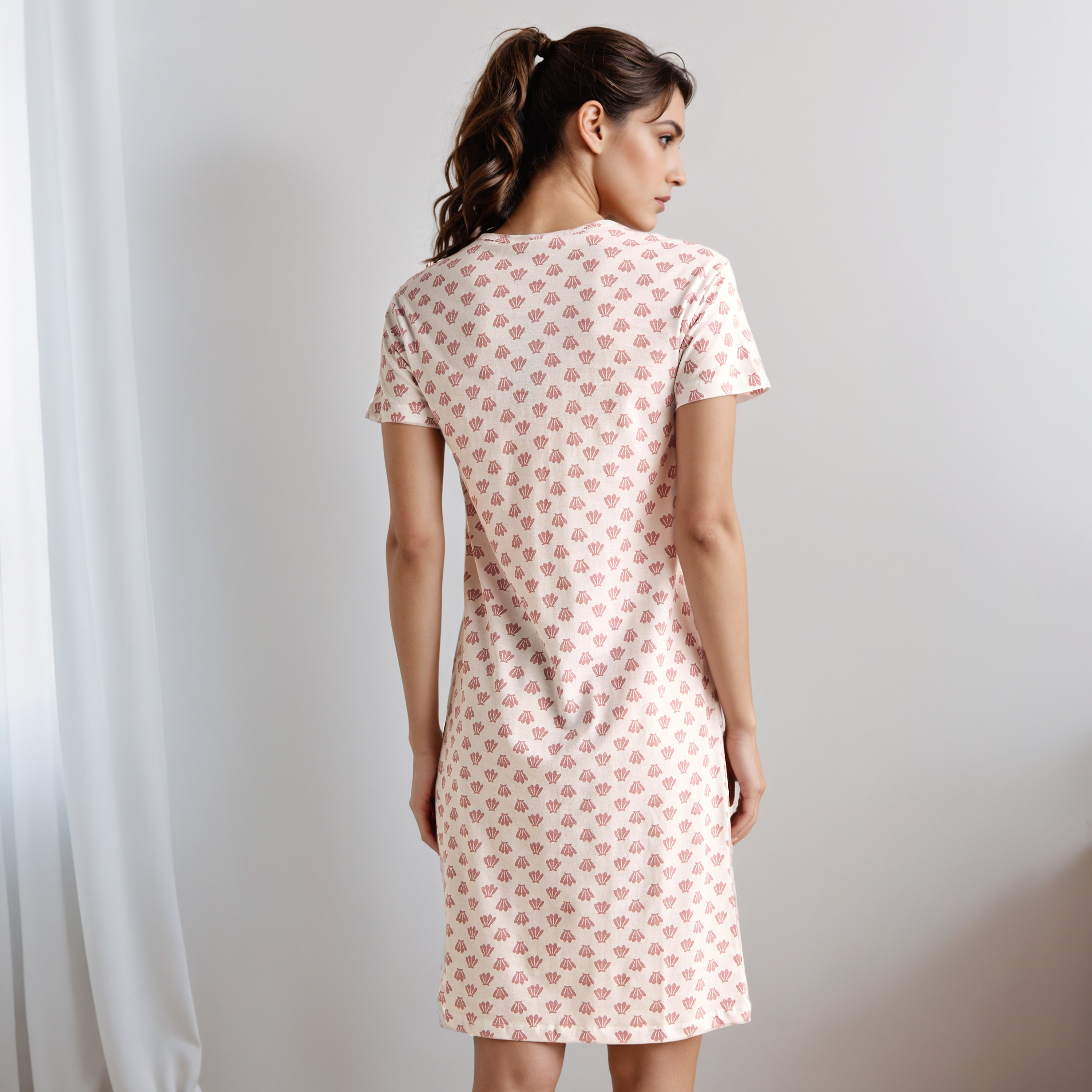 فستان نوم بطول الركبة وبطبعات-women-clothing-nightwear-nighties-image-3