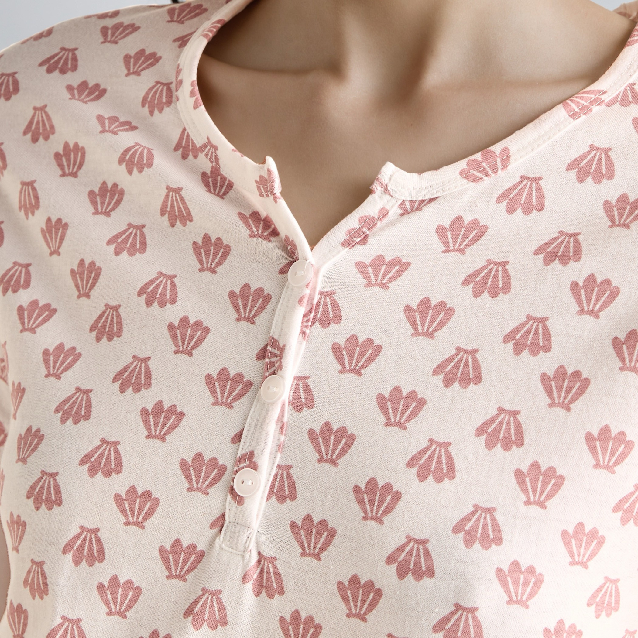فستان نوم بطول الركبة وبطبعات-women-clothing-nightwear-nighties-image-4