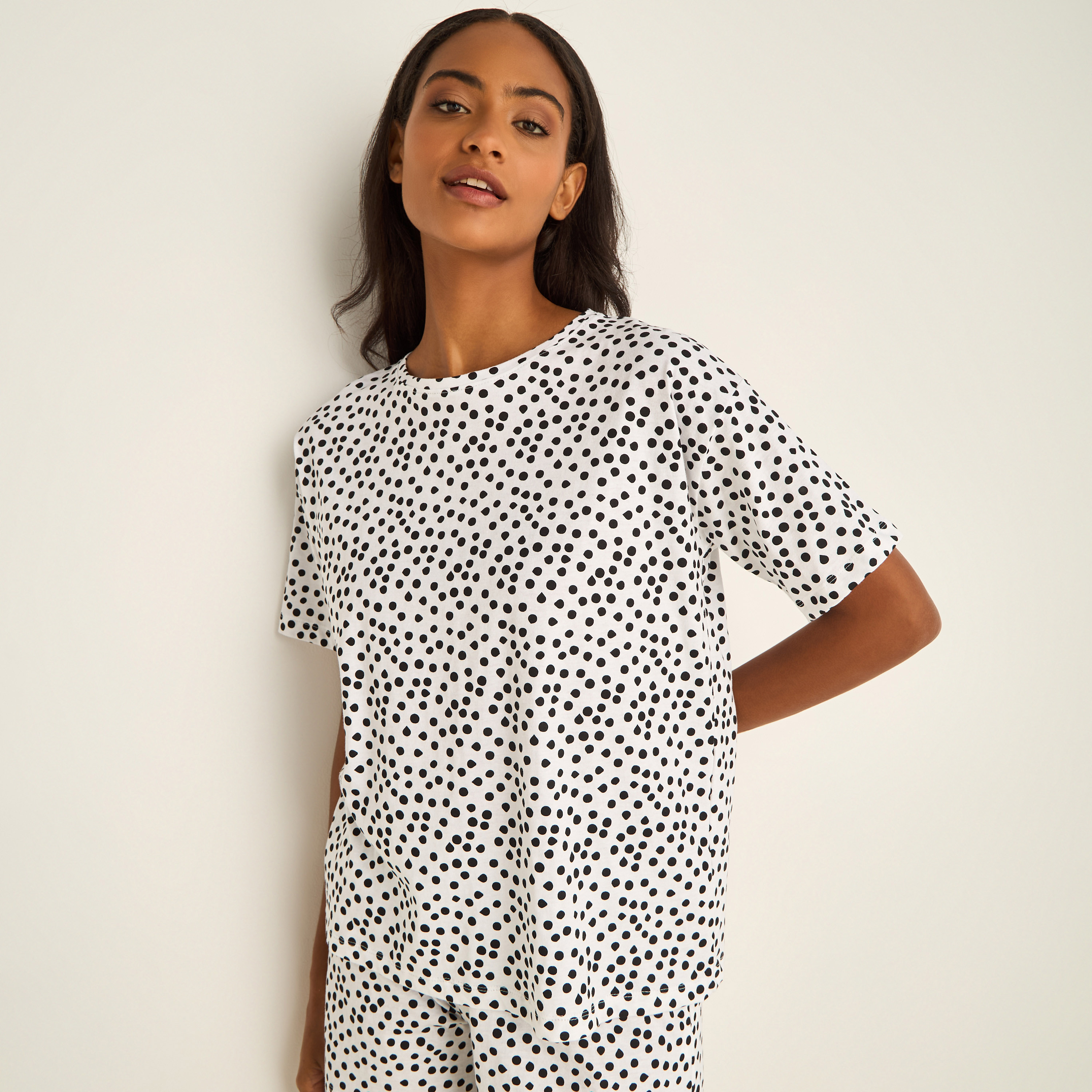 طقم بيجاما تيشيرت وشورت قطن-women-clothing-nightwear-pyjamas-shortsets-image-5