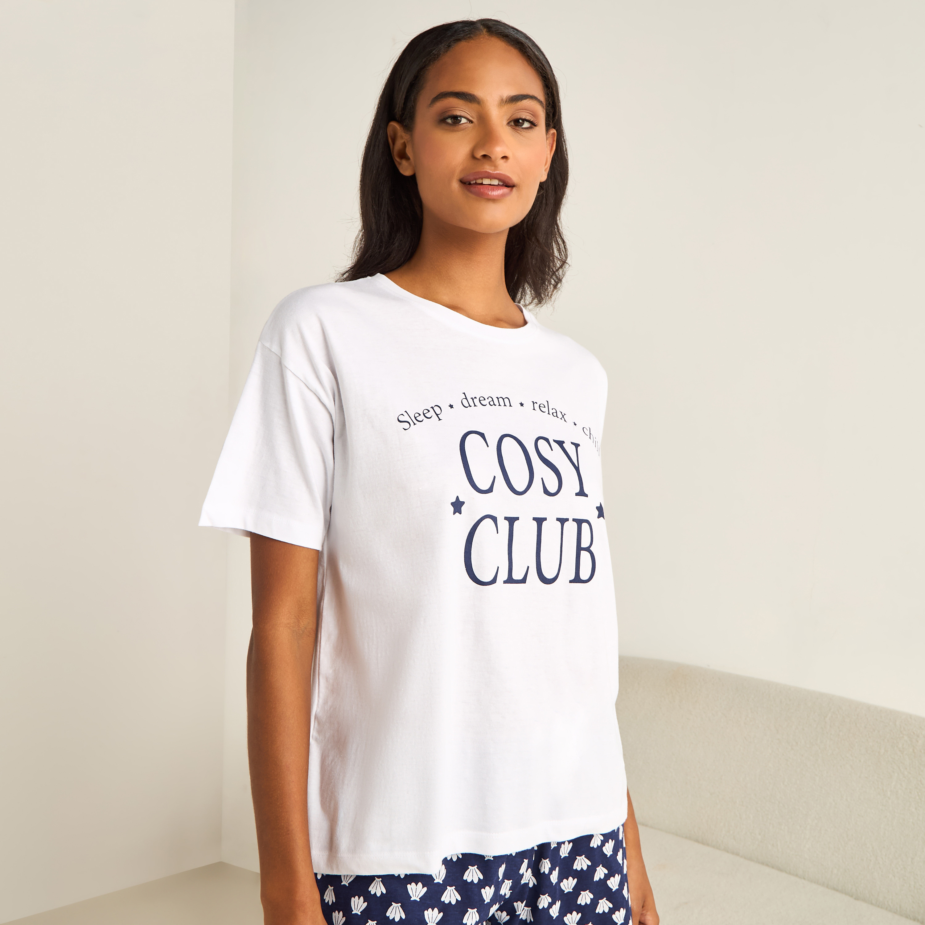 طقم بيجاما تيشيرت وشورت-women-clothing-nightwear-pyjamas-shortsets-image-5