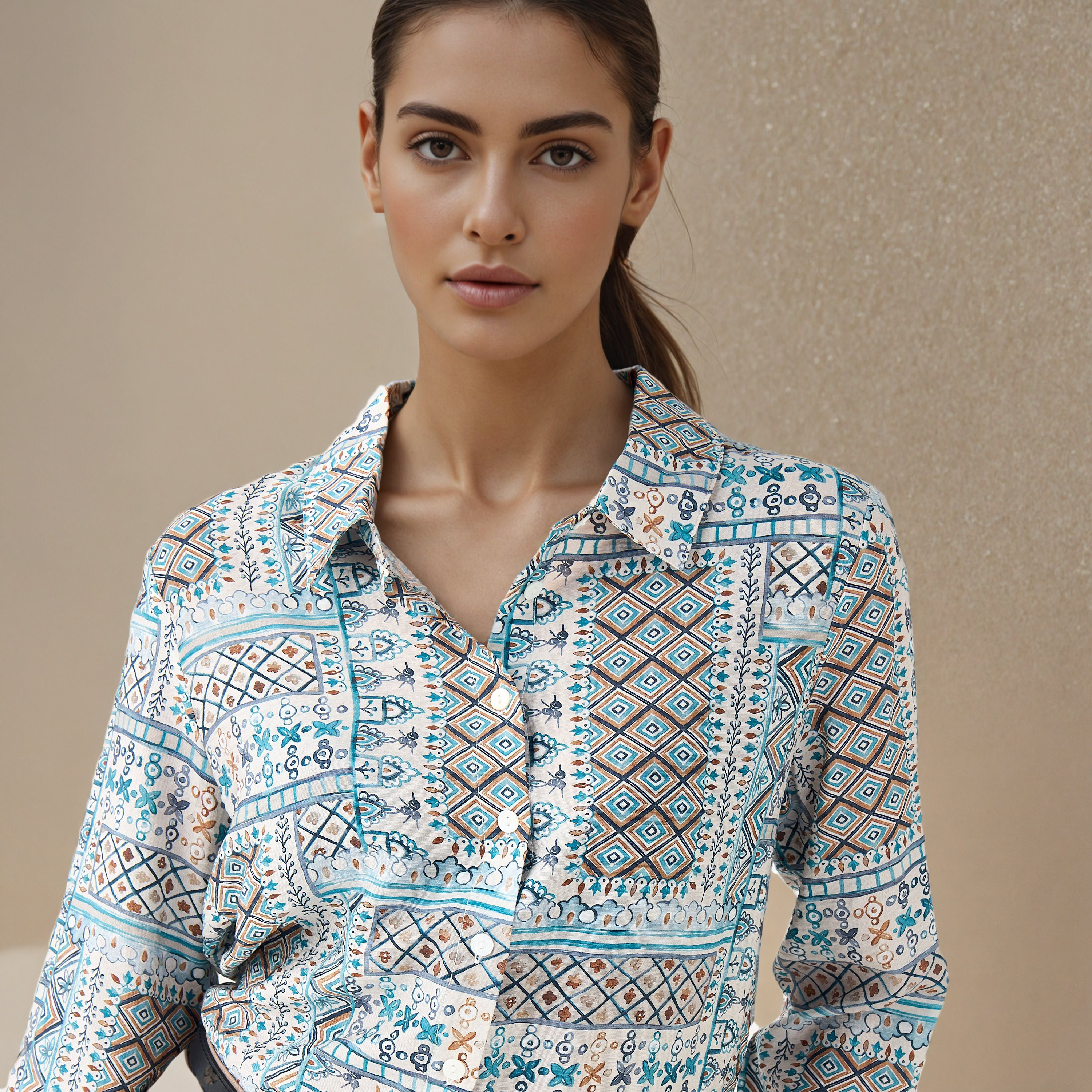 قميص فيسكوز بقصة عادية وياقة وطبعات-women-clothing-shirtsandblouses-shirts-image-4