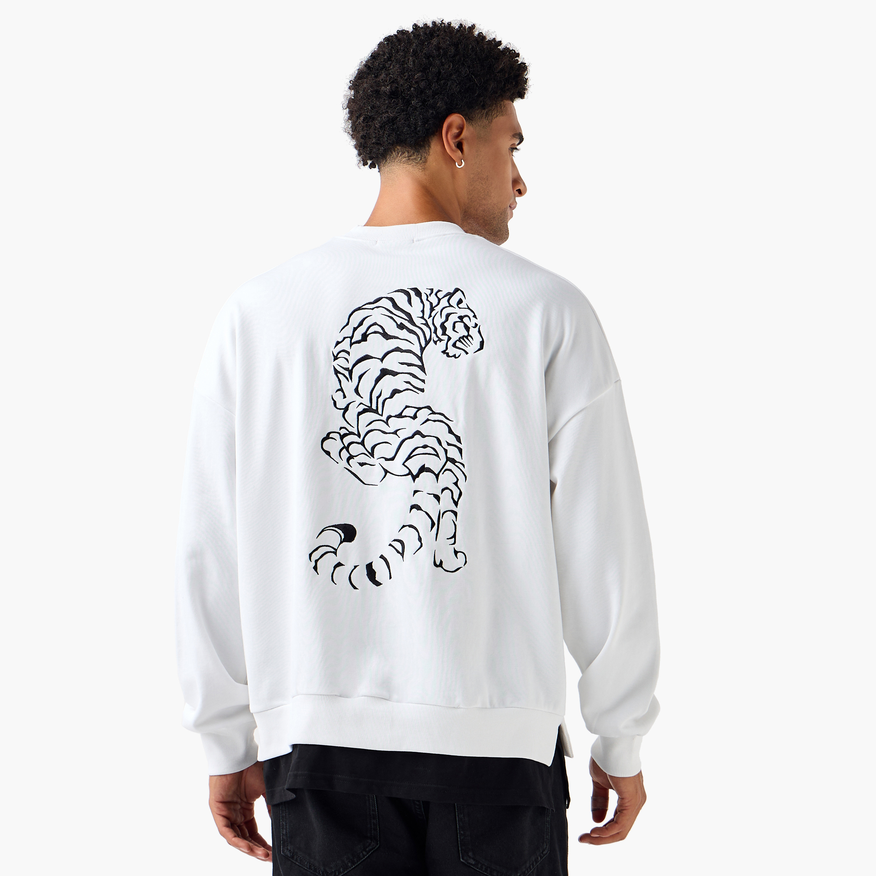 Men Oversized Tiger Print Sweatshirt-men-winterwear-hoodiesandsweatshirts-image-3
