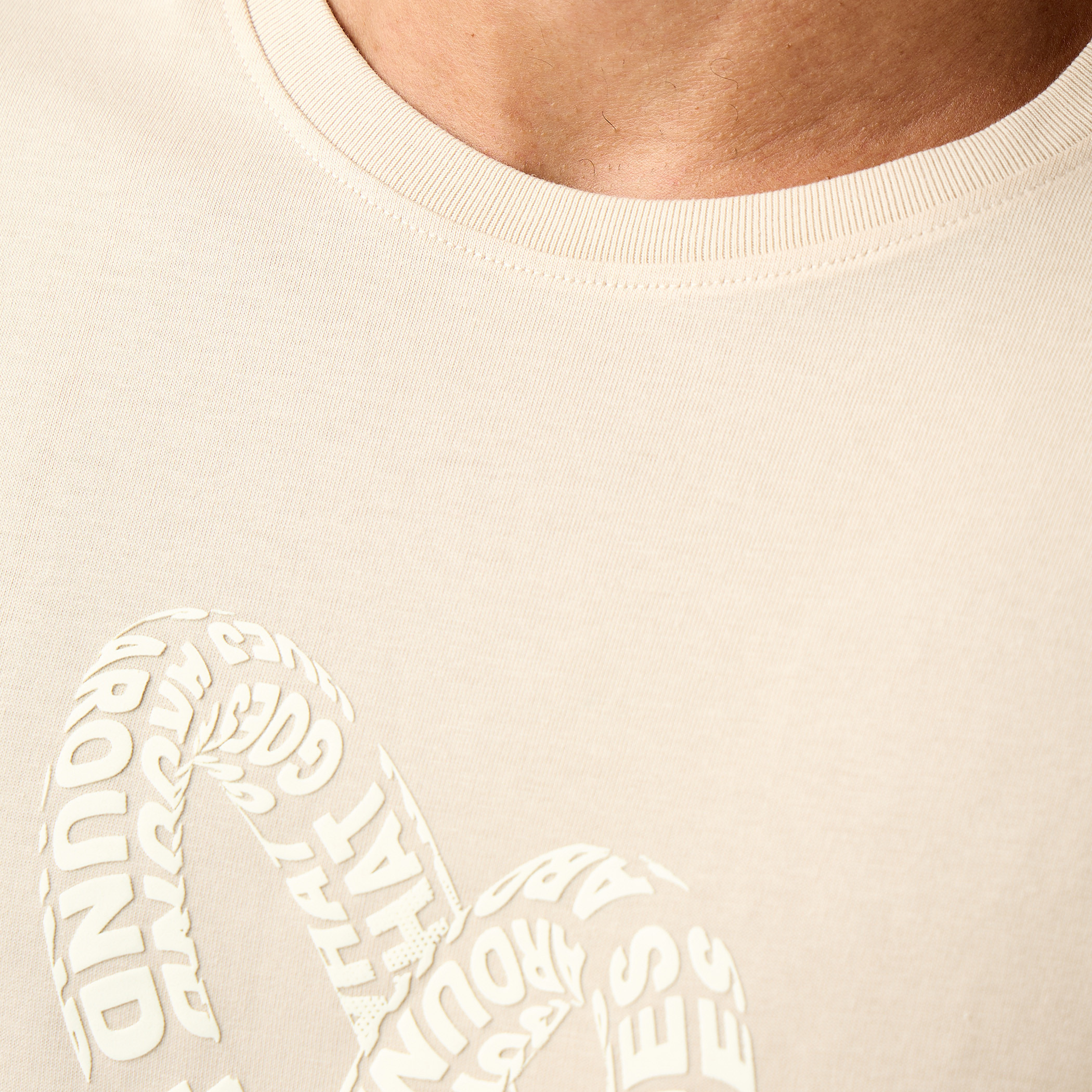 Men Regular Fit Crew Neck Short Sleeves Slogan Print T-Shirt-men-clothing-tshirtsandpolos-tshirts-image-5