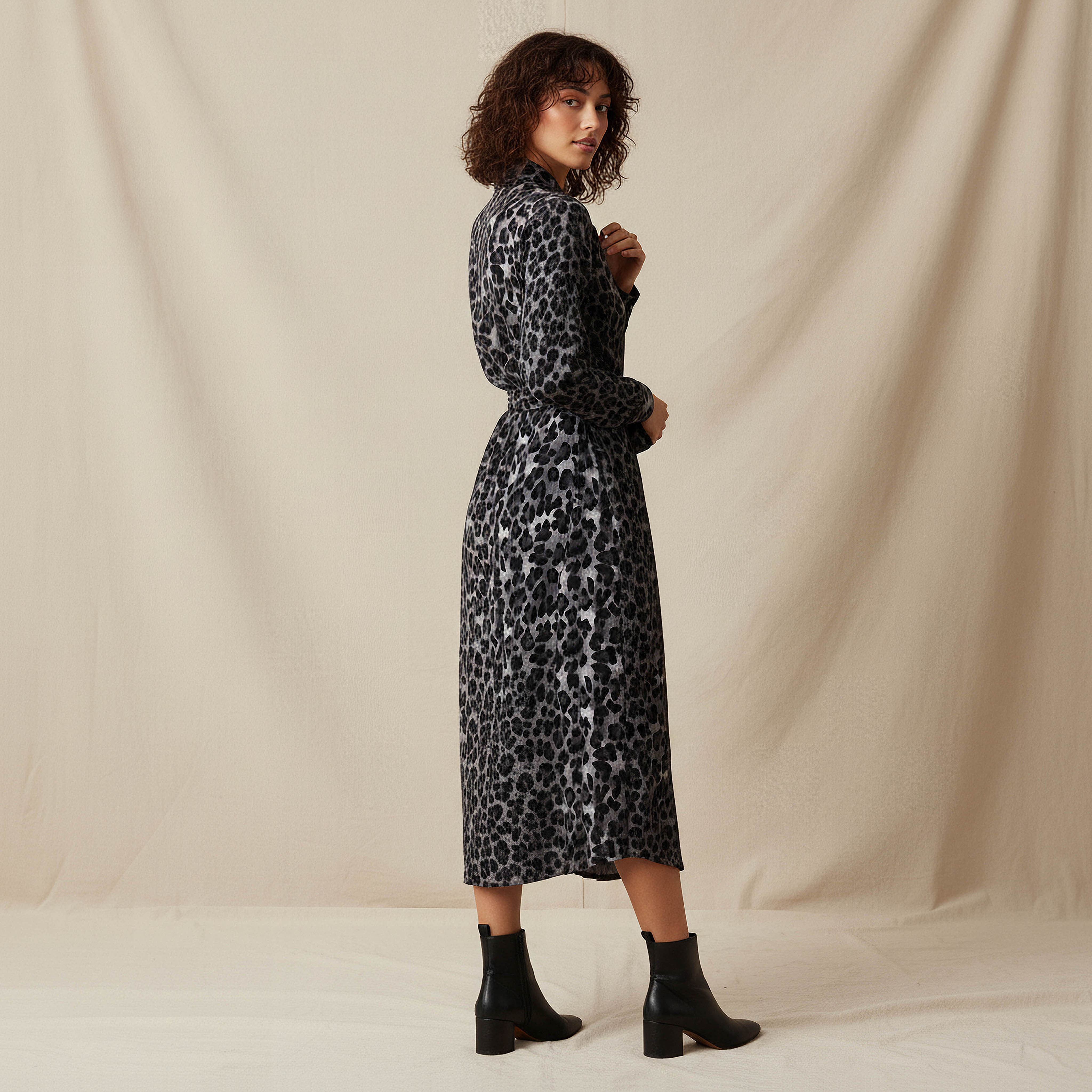 Animal Printed Long Sleeves Shirt Dress-women-clothing-dresses-image-3
