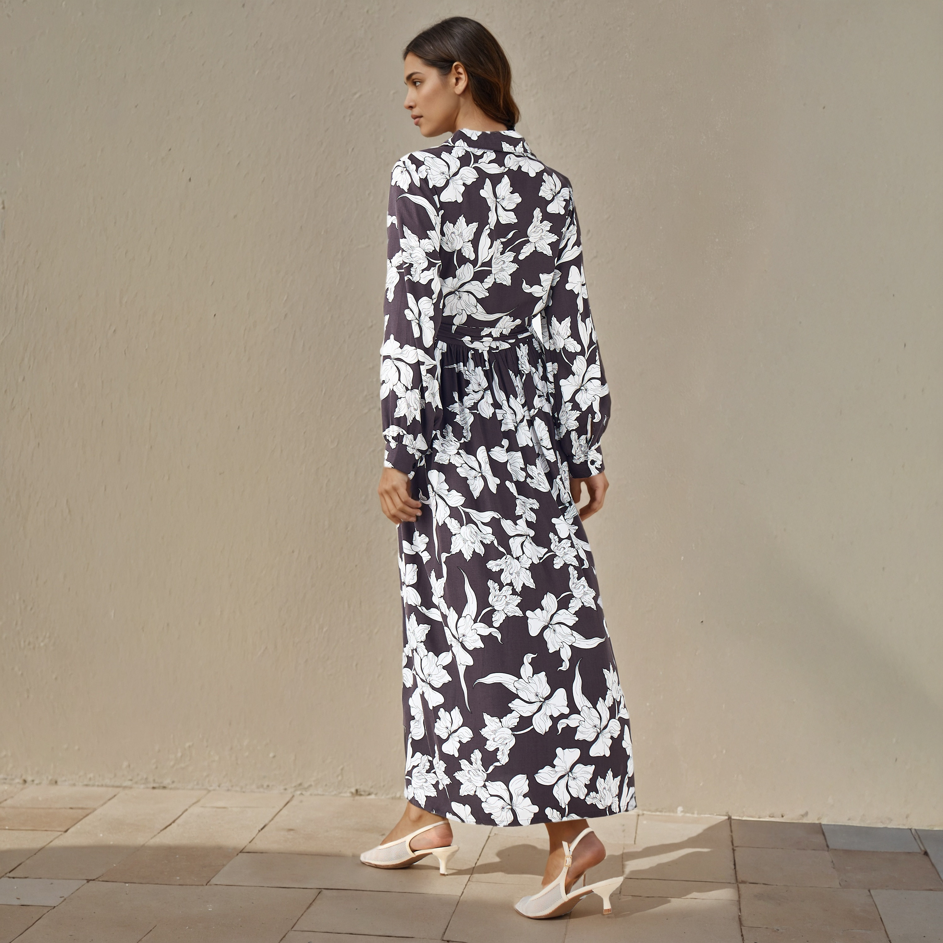 فستان فيسكوز نسائي بطبعة زهور وبتفاصيل رباط-women-clothing-dresses-image-3
