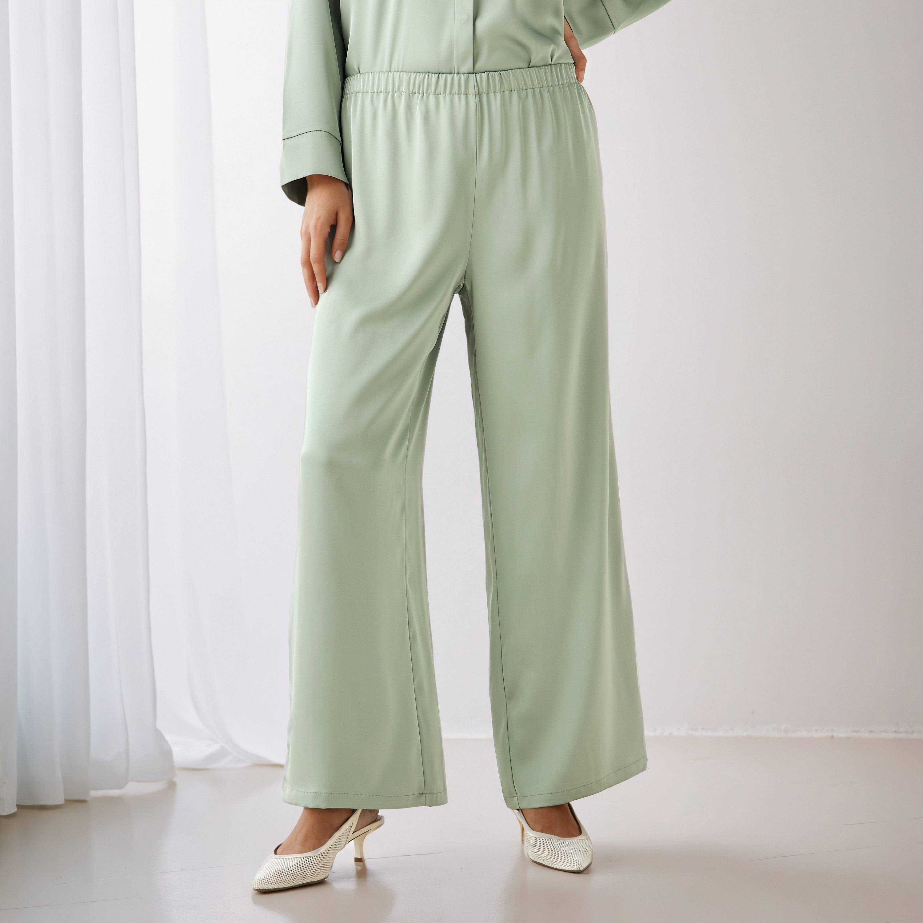 طقم منسق قميص وبنطلون واسع الساق-women-clothing-coordsets-image-4