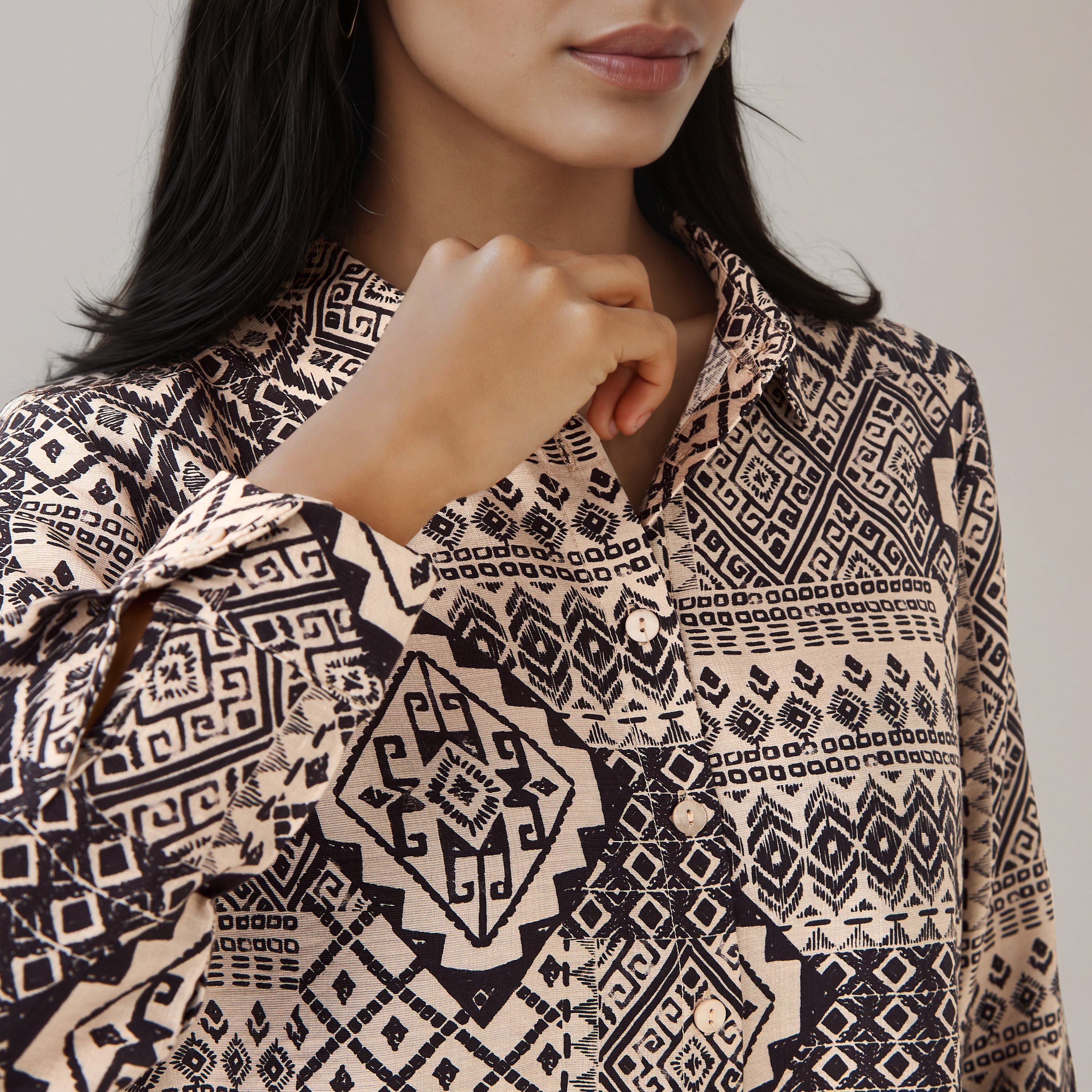 طقم قميص وبنطلون واسع الساقين-women-clothing-coordsets-image-5