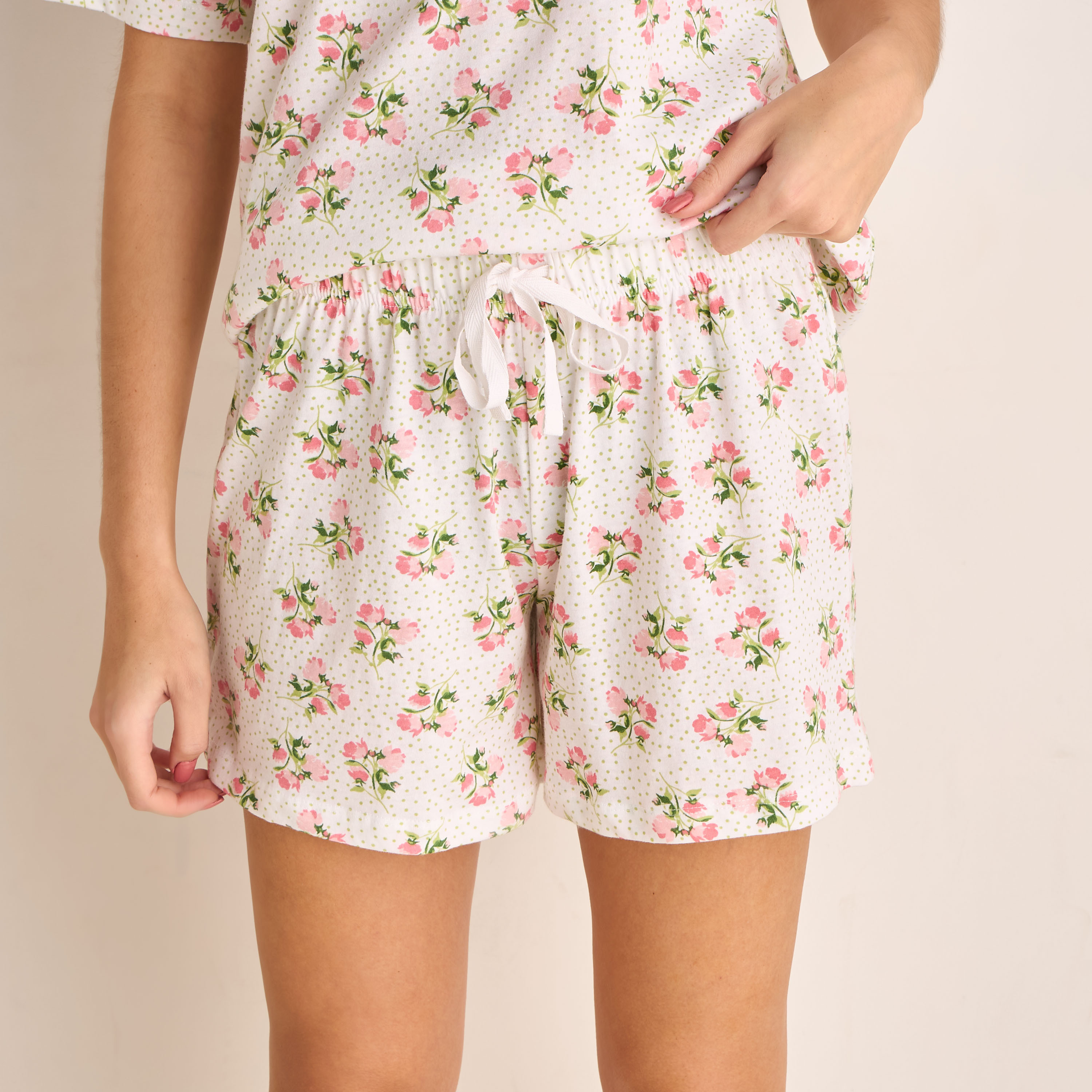 طقم بيجاما تيشيرت وشورت-women-clothing-nightwear-pyjamas-shortsets-image-4