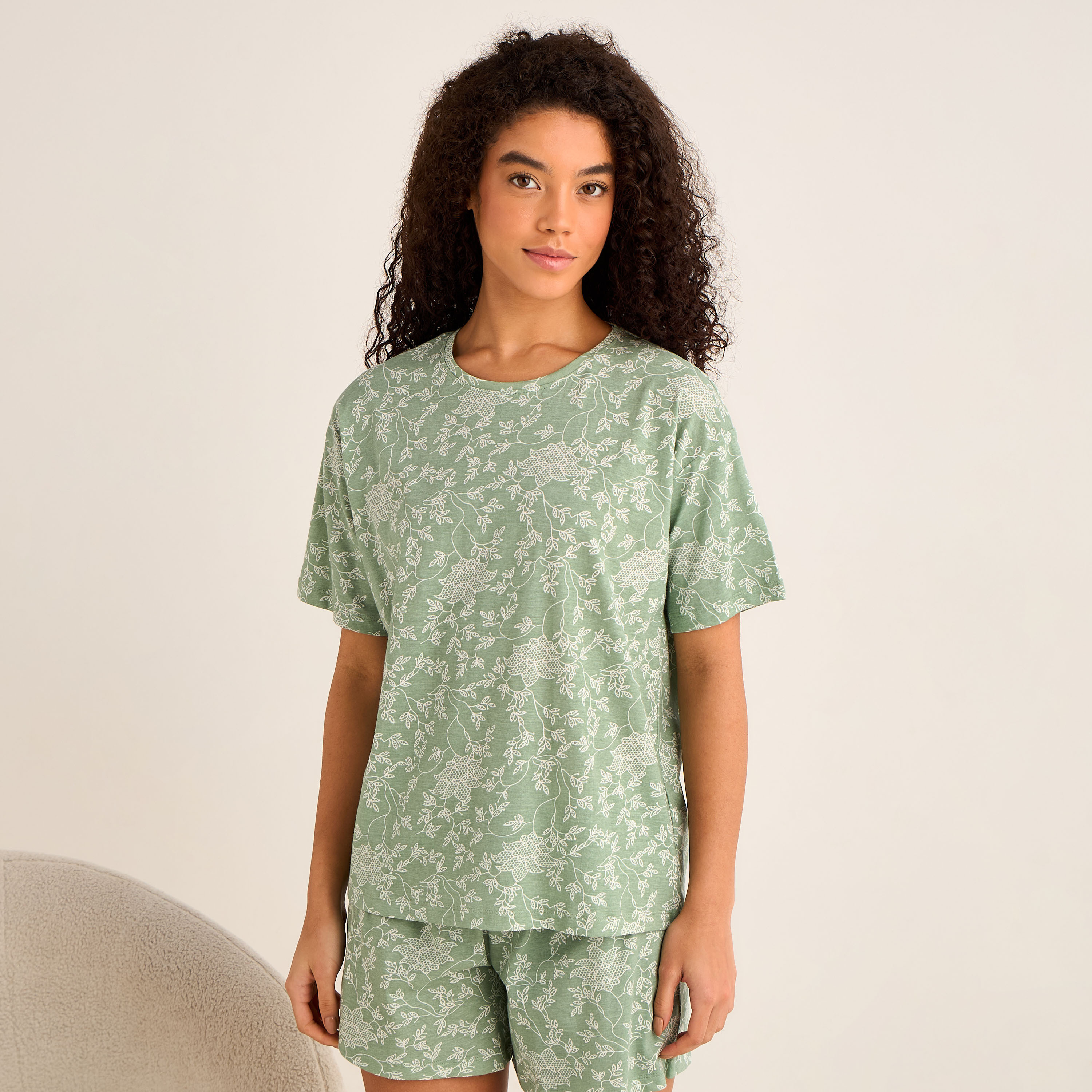 طقم بيجاما شورت تيشيرت مع شورت-women-clothing-nightwear-pyjamas-shortsets-image-5