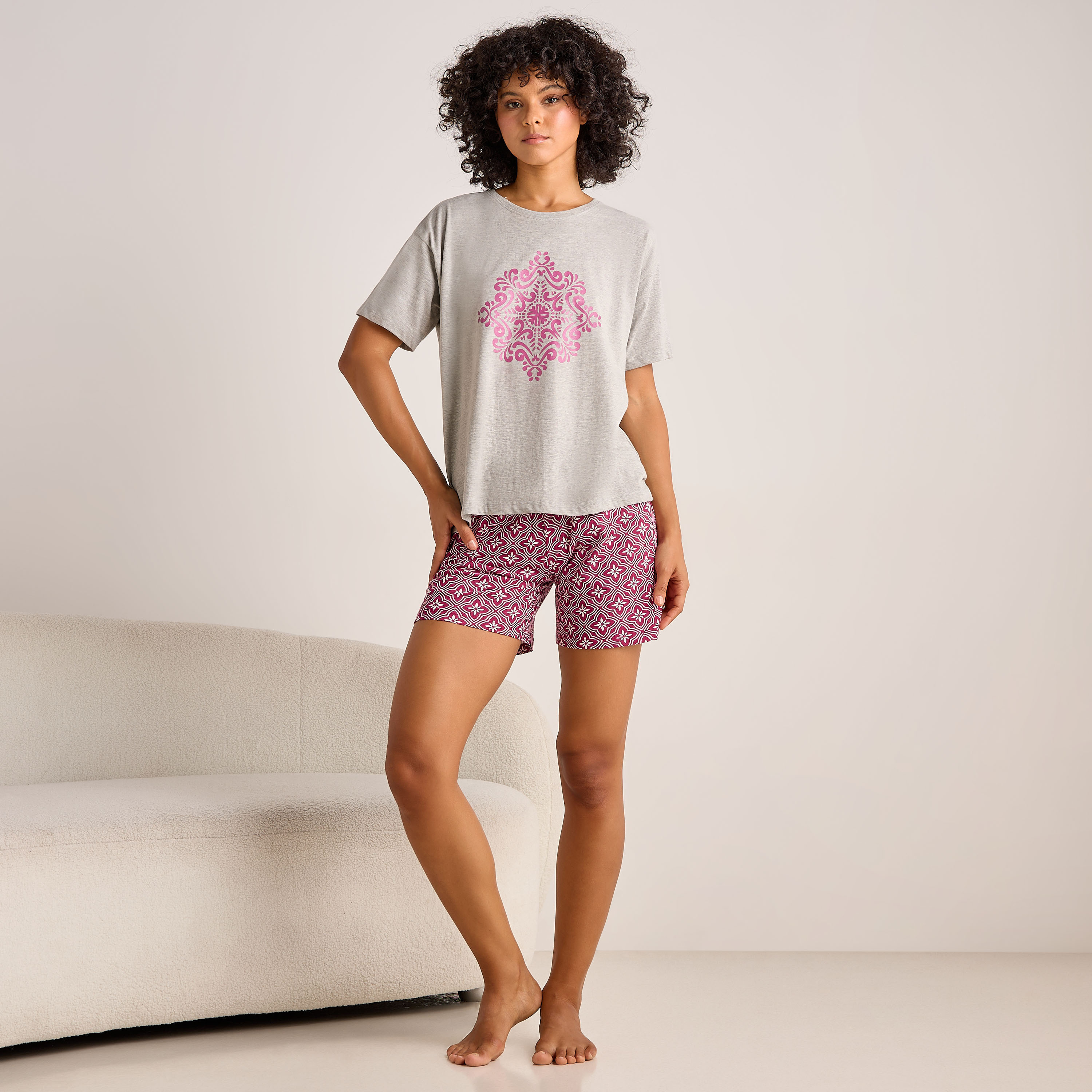 طقم بيجاما شورت تيشيرت مع شورت-women-clothing-nightwear-pyjamas-shortsets-image-6