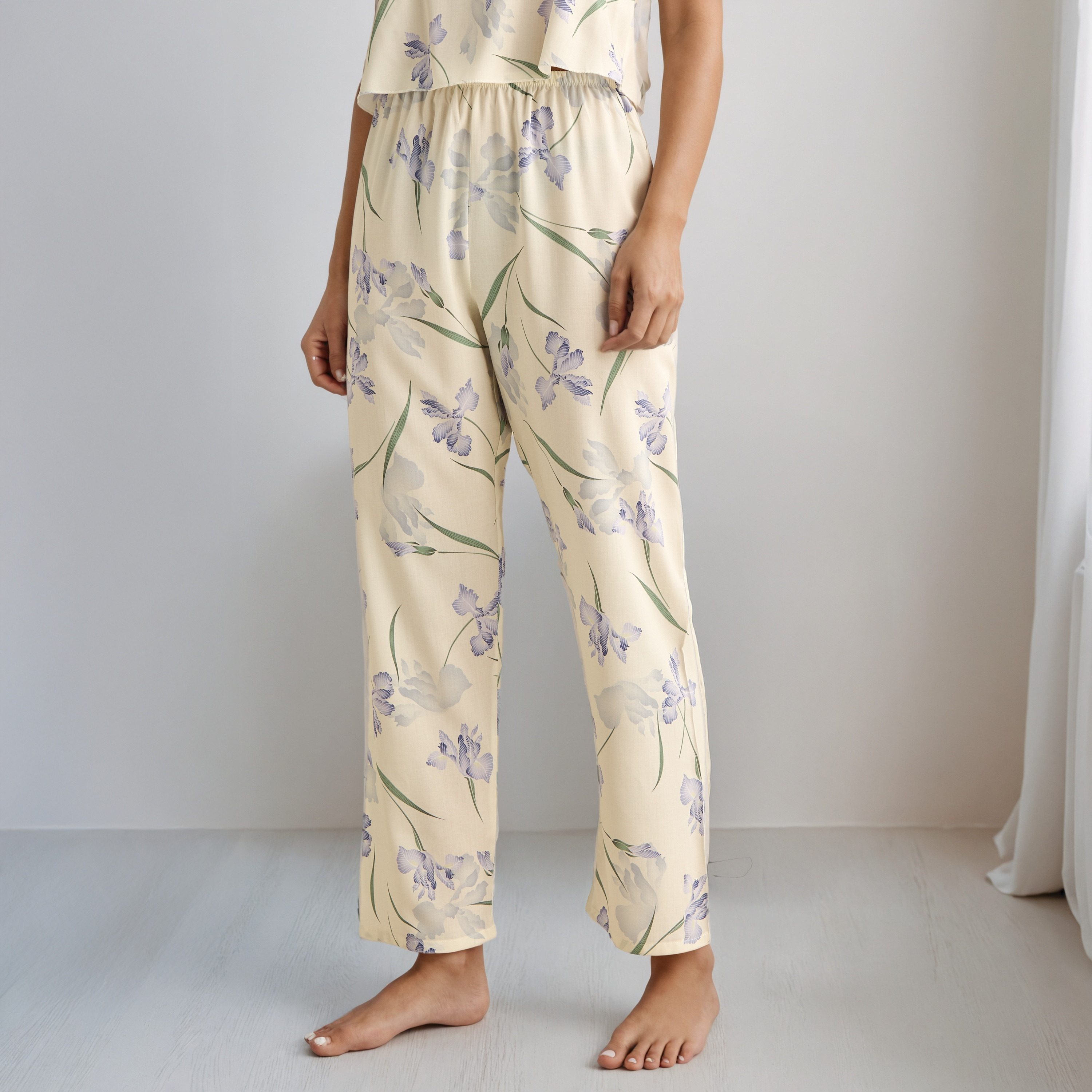 Pyjama Set with Robe Sleeveless Top & Pyjamas-women-clothing-nightwear-pyjamas-longsets-image-4
