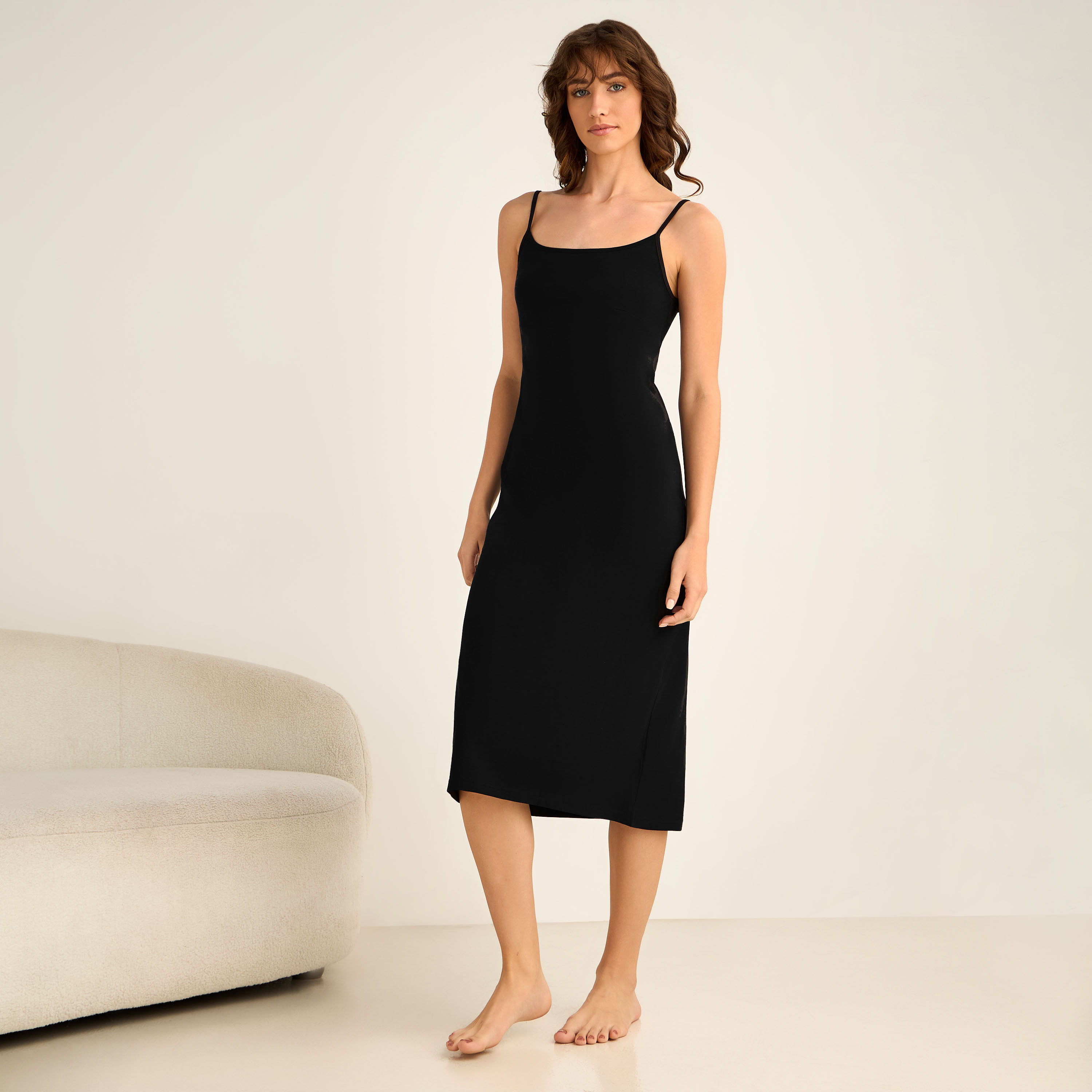 فستان داخلي بحمالات قابلة للتعديل - طقم من قطعتين-women-clothing-nightwear-nighties-image-4