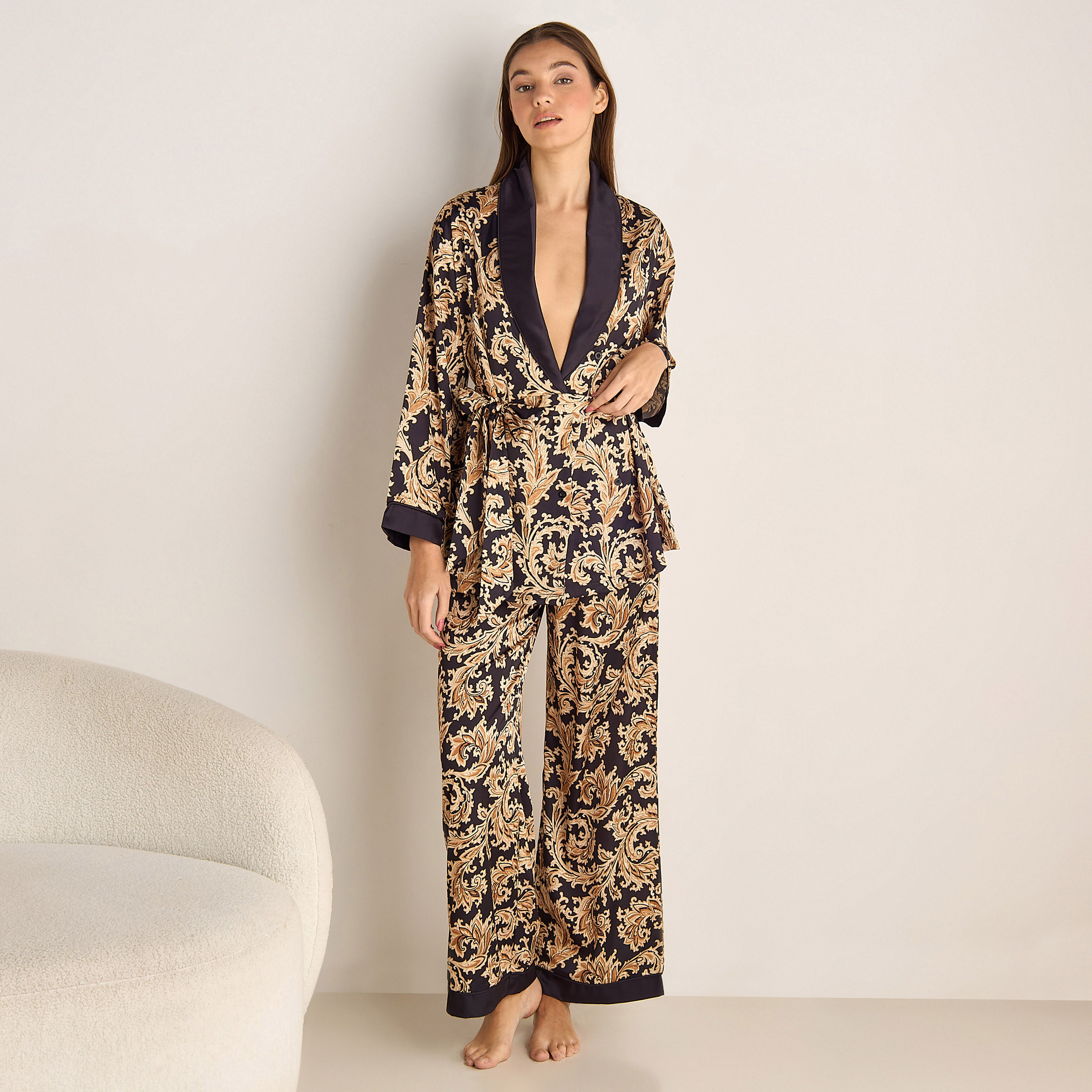 Floral Print Pyjama Set-women-clothing-nightwear-pyjamas-longsets-image-1