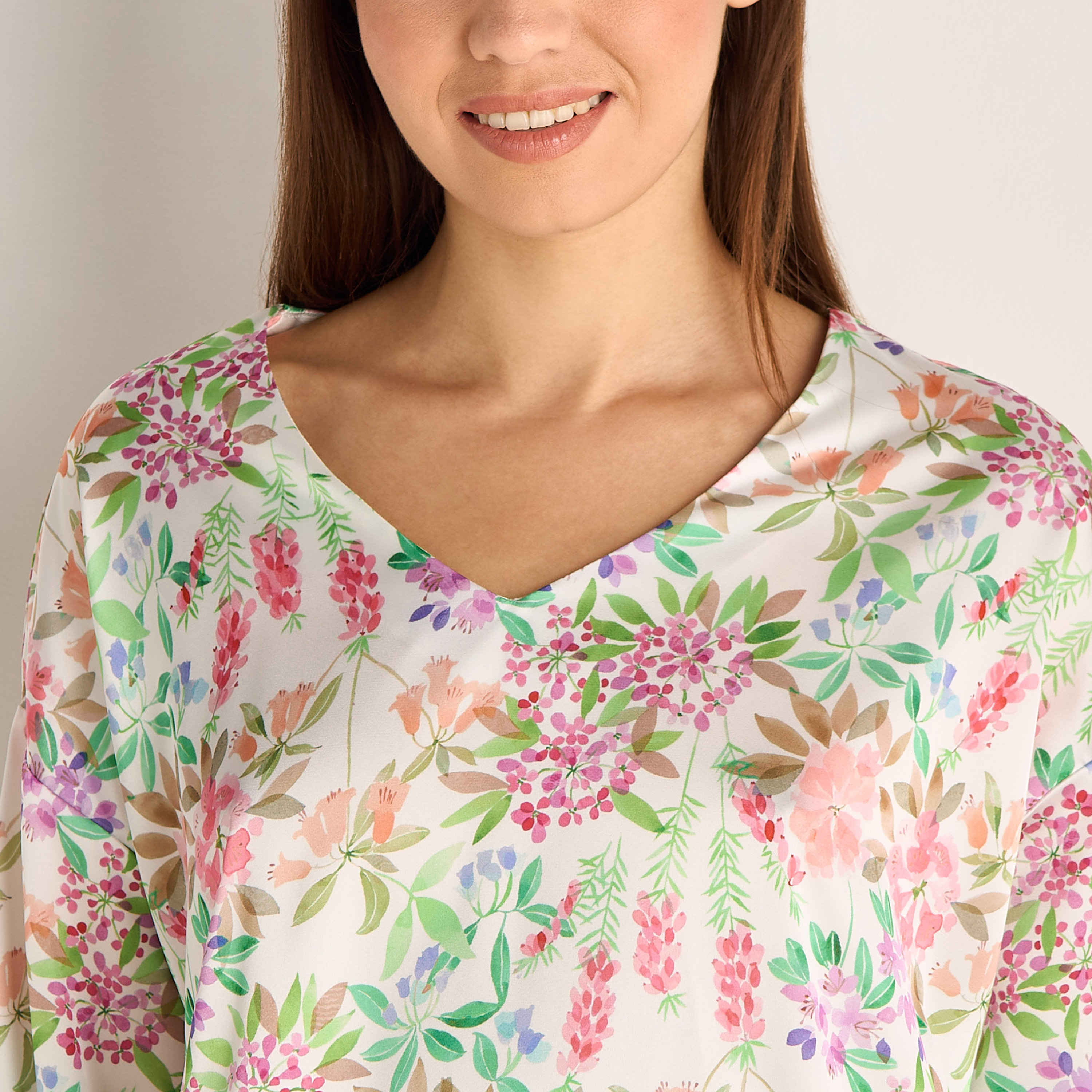 طقم بنطلون وبلوزة بيجاما بياقة V-women-clothing-nightwear-pyjamas-longsets-image-2