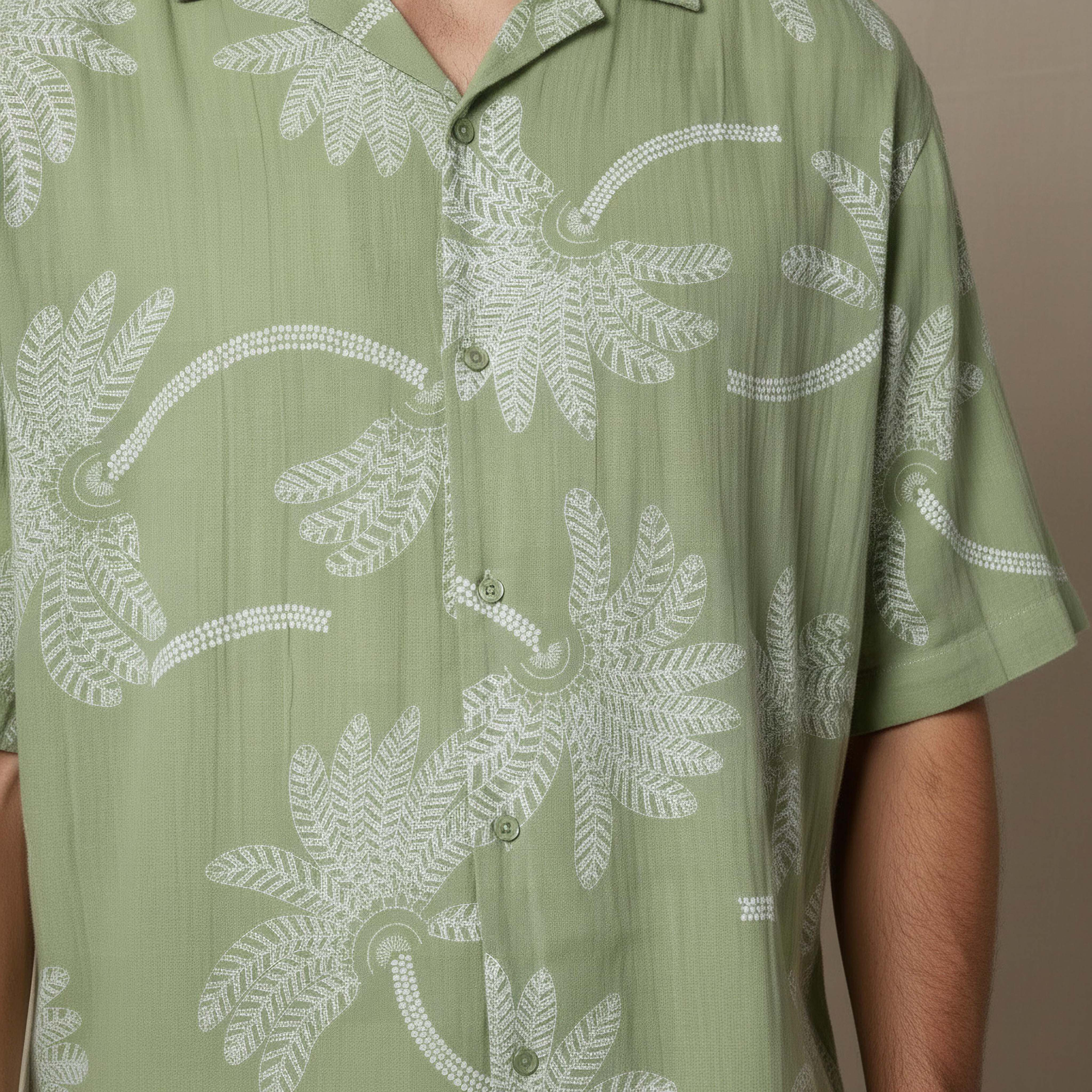 Men Camp Collar Palm Tree Print Short Sleeves Resort Shirt-men-clothing-shirts-image-4