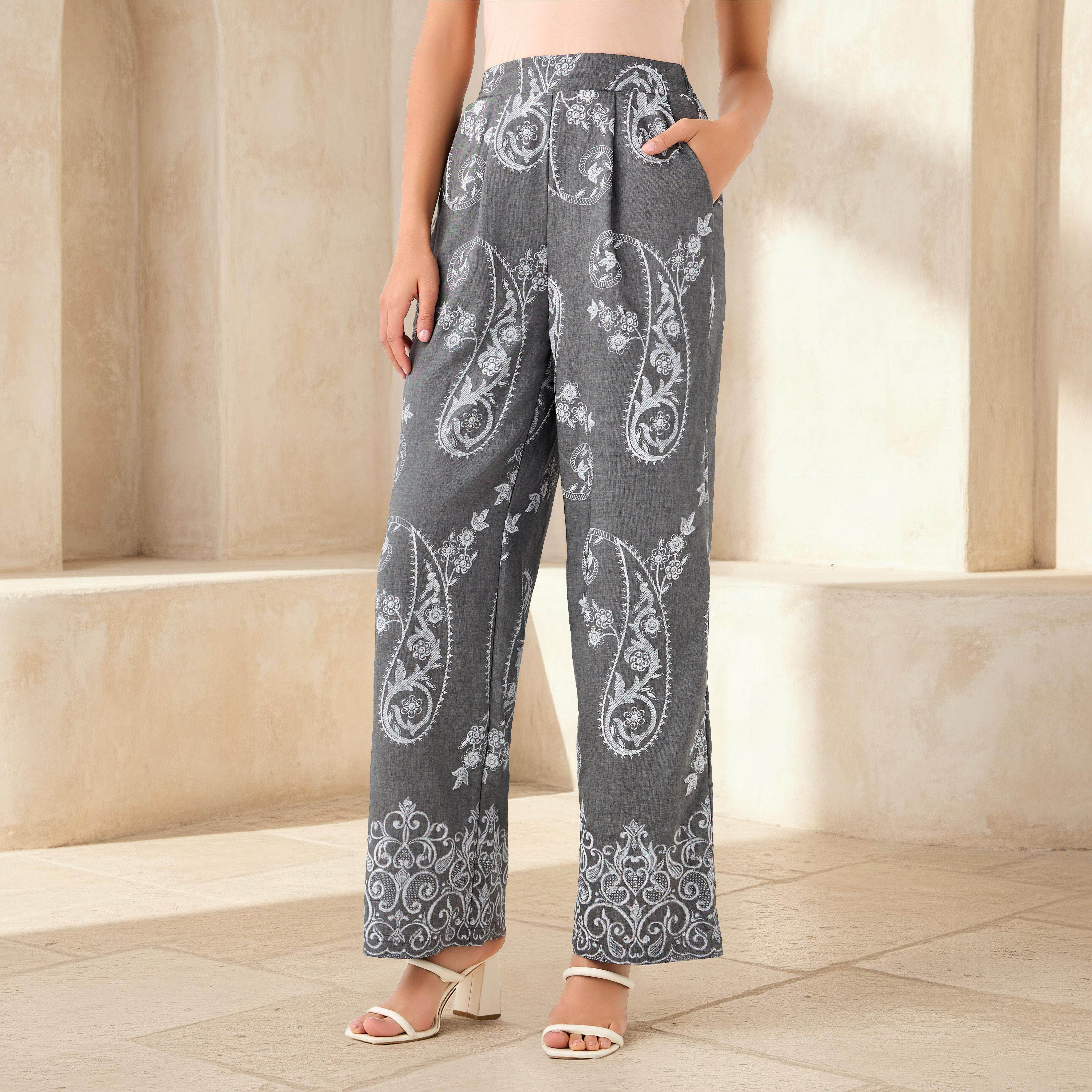Wide-Leg Paisley Print Pleated Trousers-women-clothing-coordsets-image-1