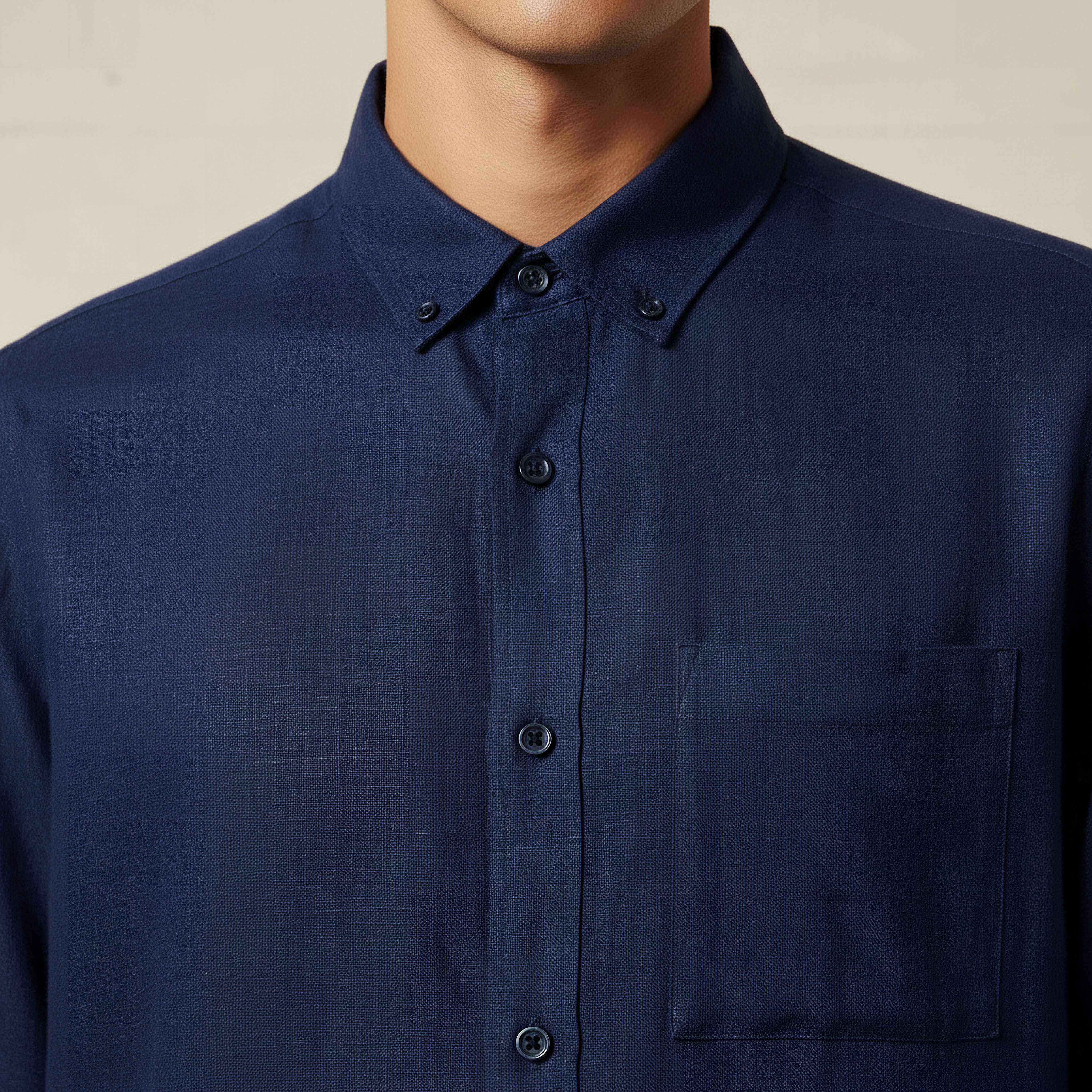 قميص من مزيج الكتان بقصة عادية وياقة عادية وأكمام طويلة للرجال-men-clothing-shirts-image-4