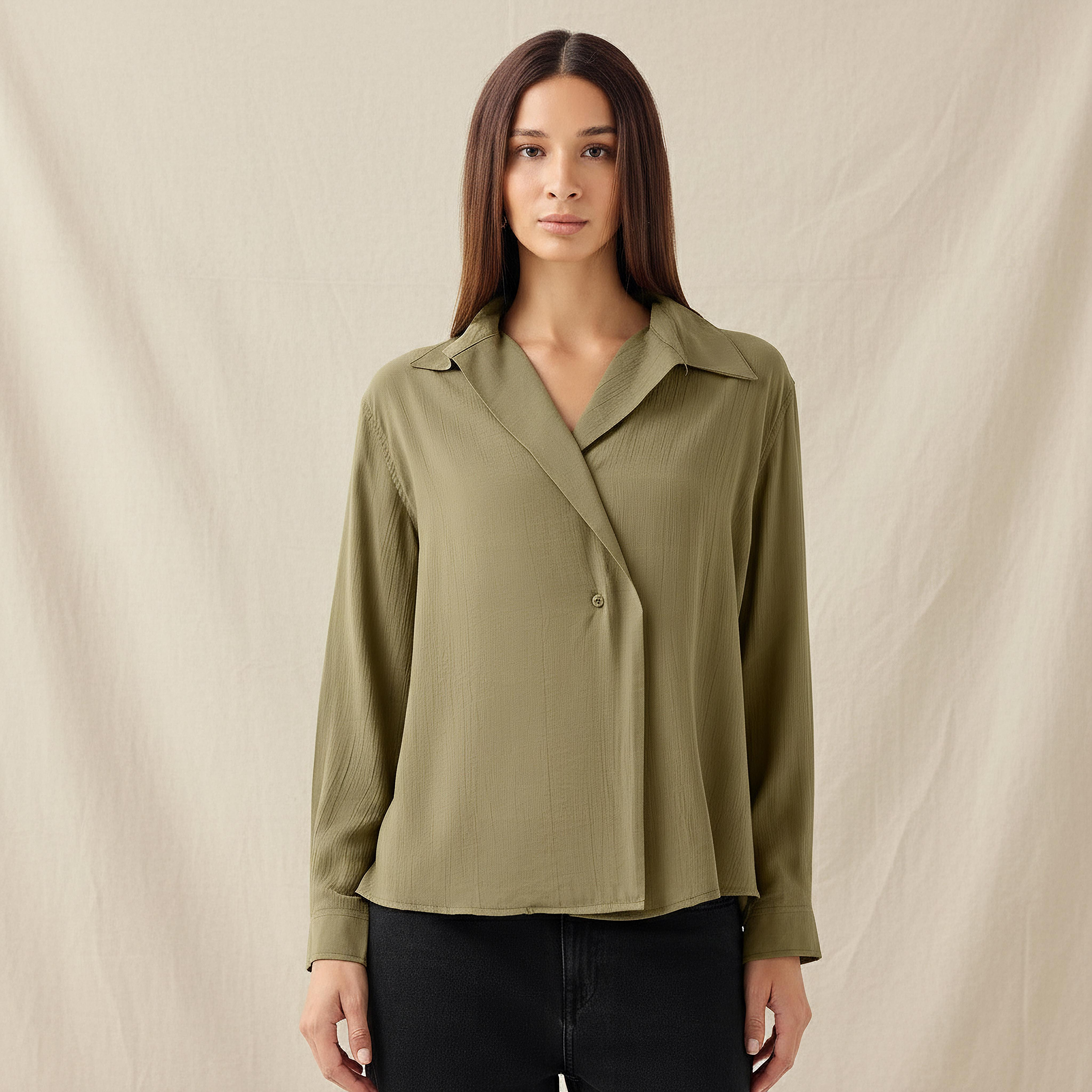 بلوزة فيسكوز بقصة عادية وتفاصيل أزرار-women-clothing-shirtsandblouses-shirts-image-1