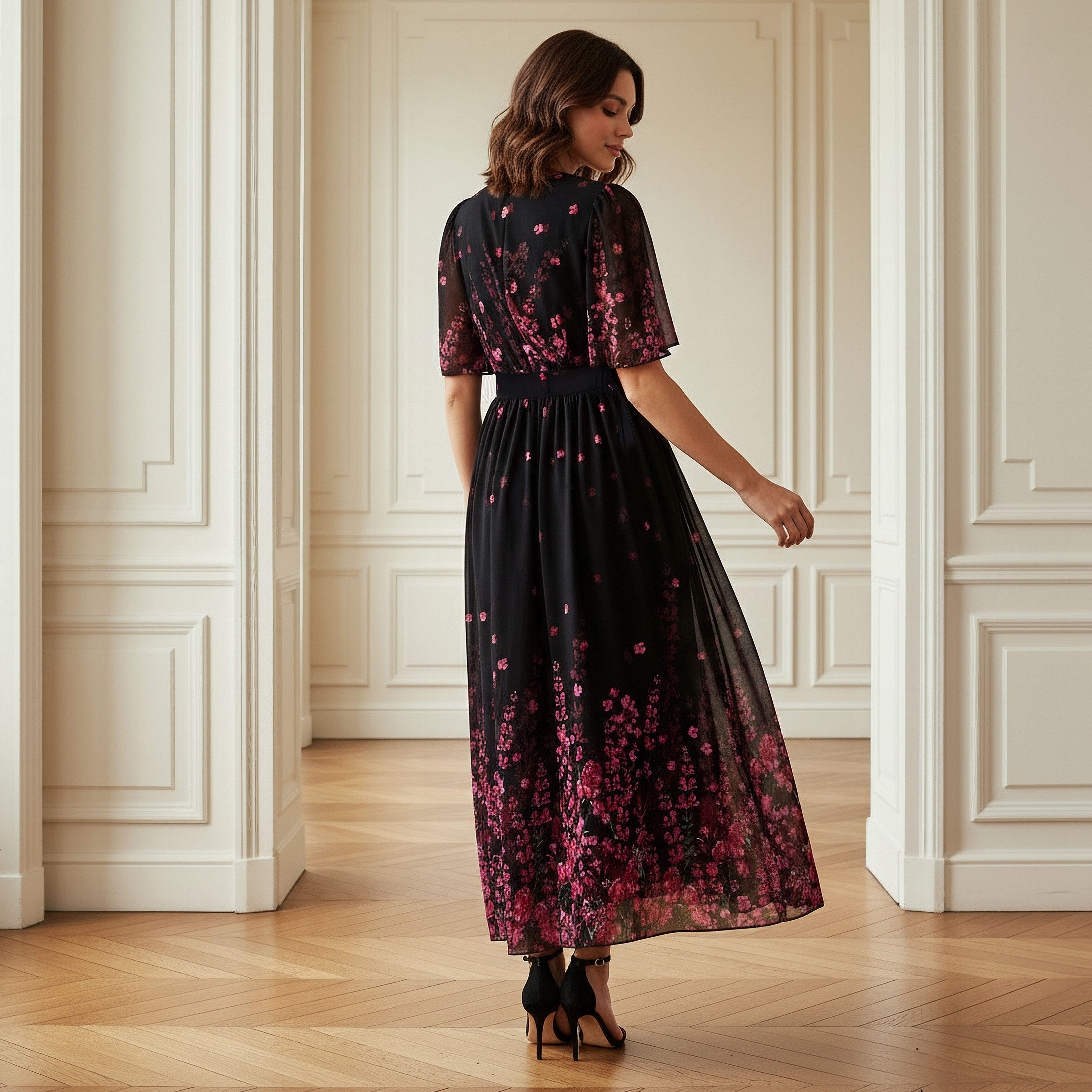 فستان ميدي بطبعات زهور بياقة على شكل V وأكمام قصيرة بكشكش-women-clothing-dresses-image-3