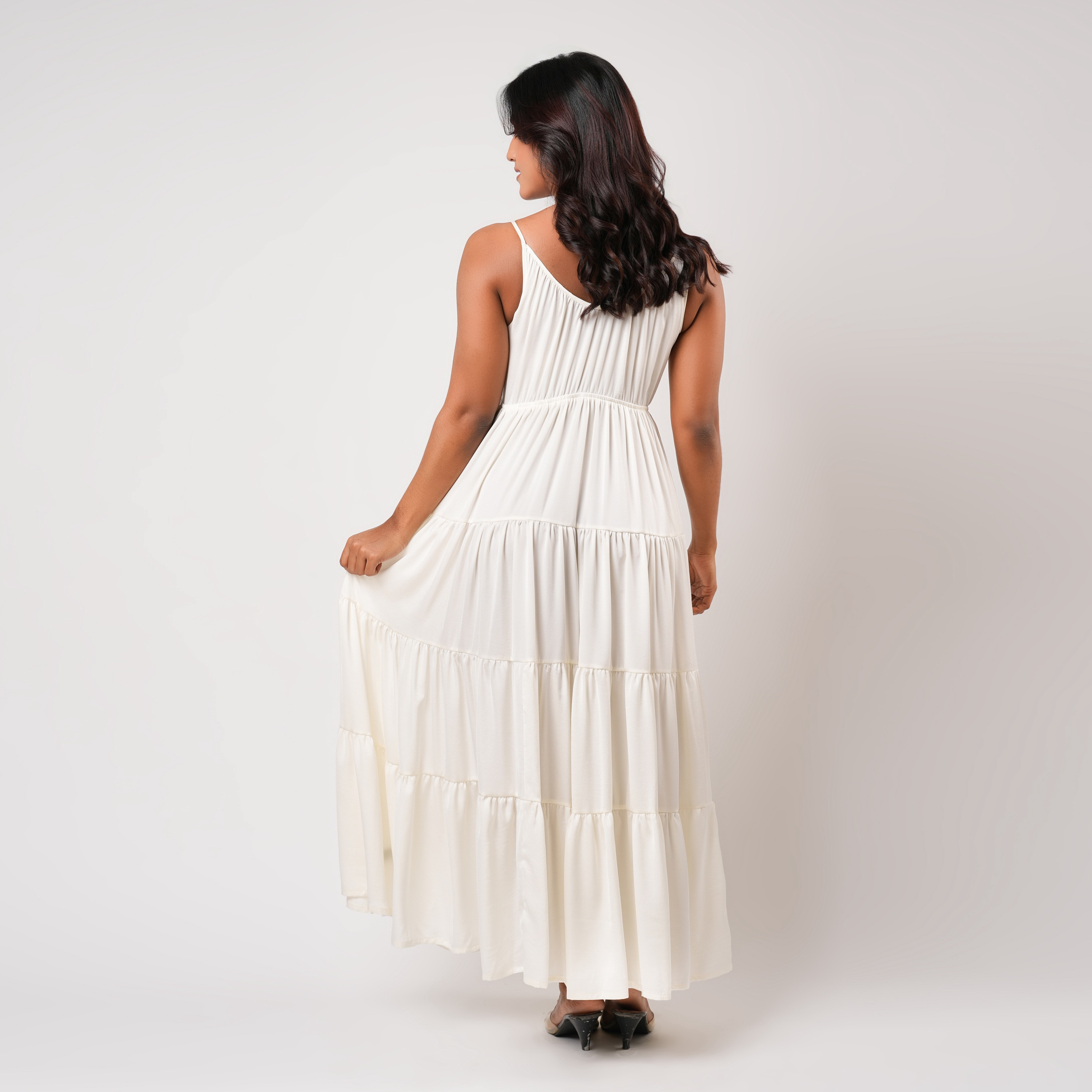 فستان نوم ماكسي بدون أكمام متعدد الطبقات من آدارايا-women-clothing-nightwear-nighties-image-3