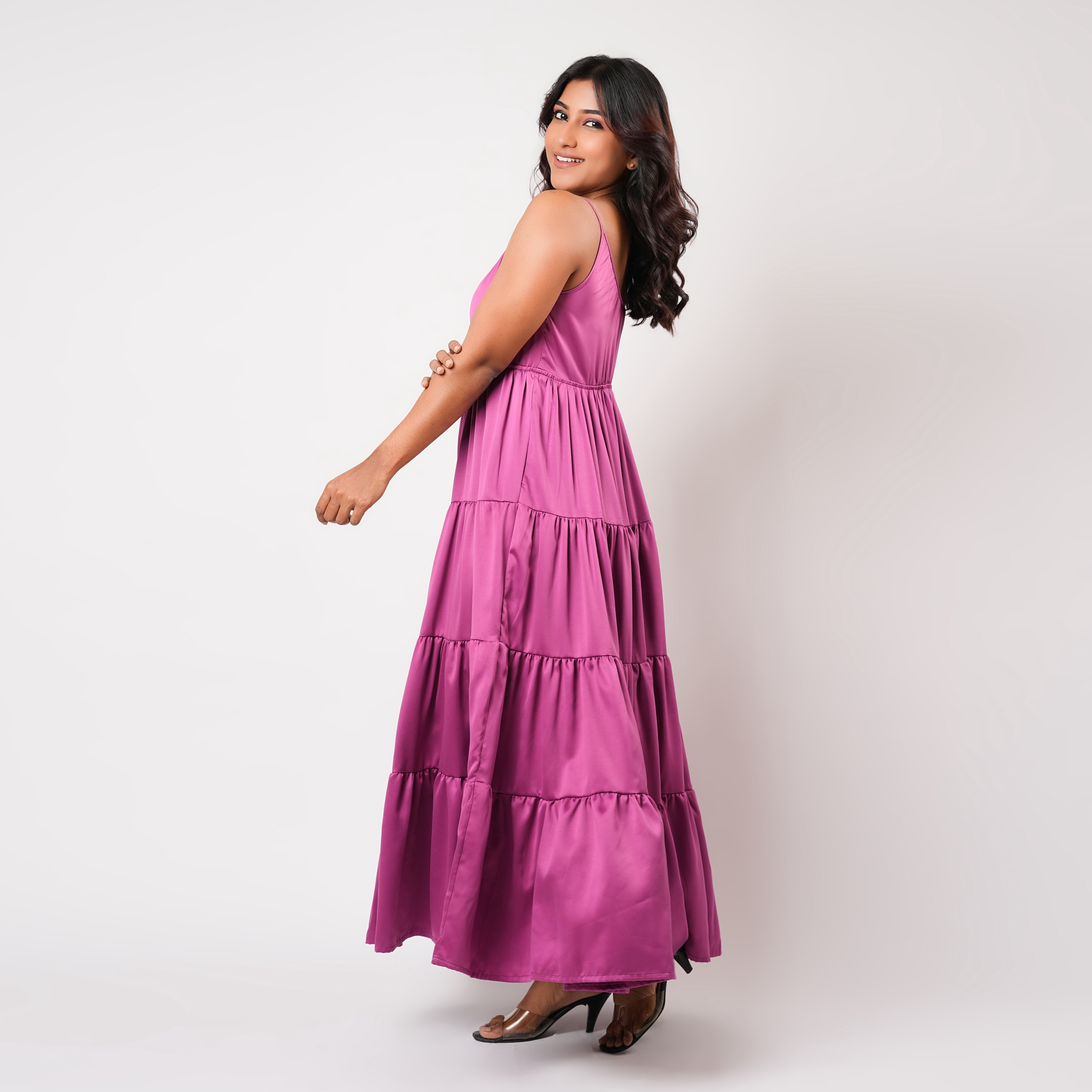 فستان نوم ماكسي بدون أكمام متعدد الطبقات من آدارايا-women-clothing-nightwear-nighties-image-3