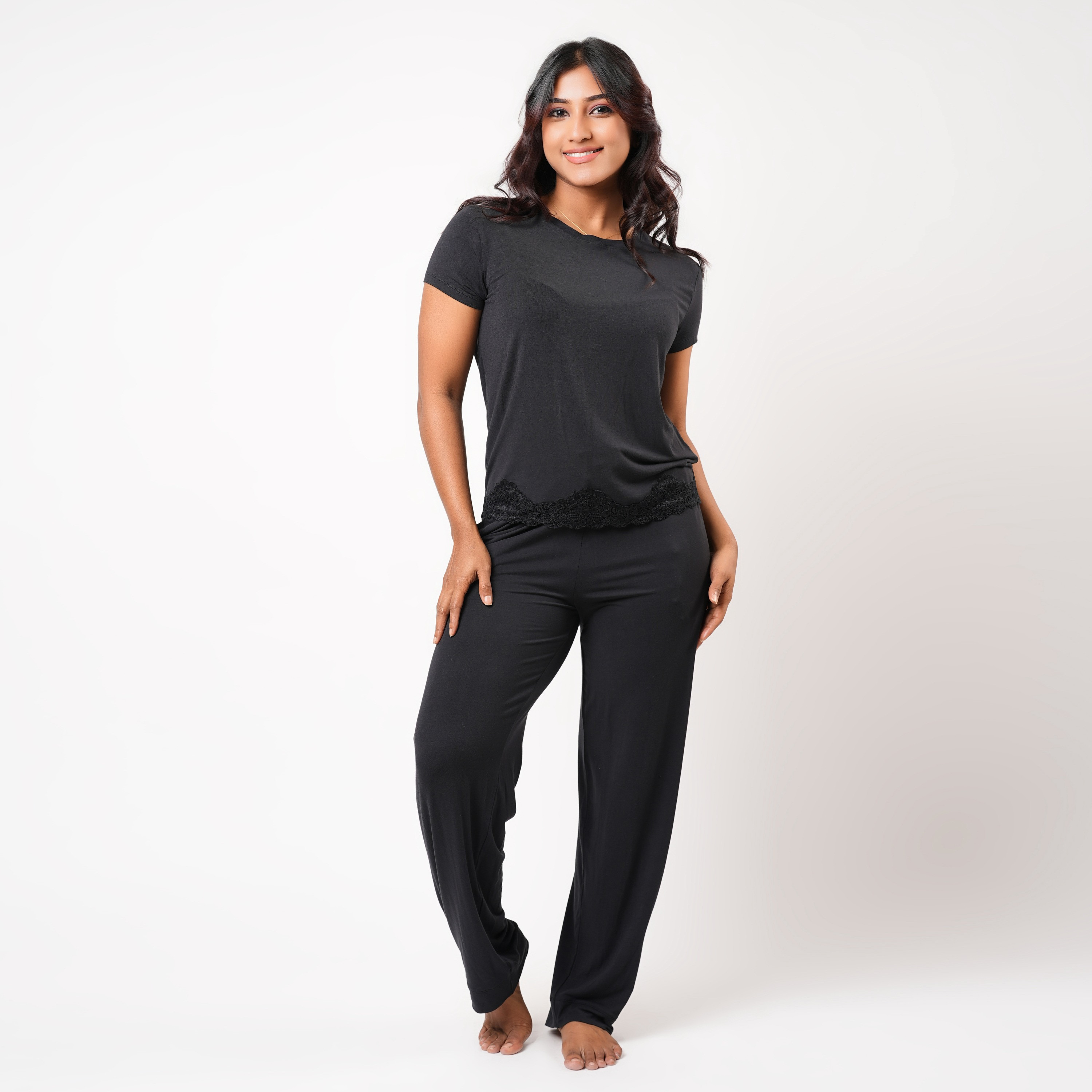 Aadaraya Pyjama Set T-shirt & Trousers-women-clothing-nightwear-pyjamas-longsets-image-1