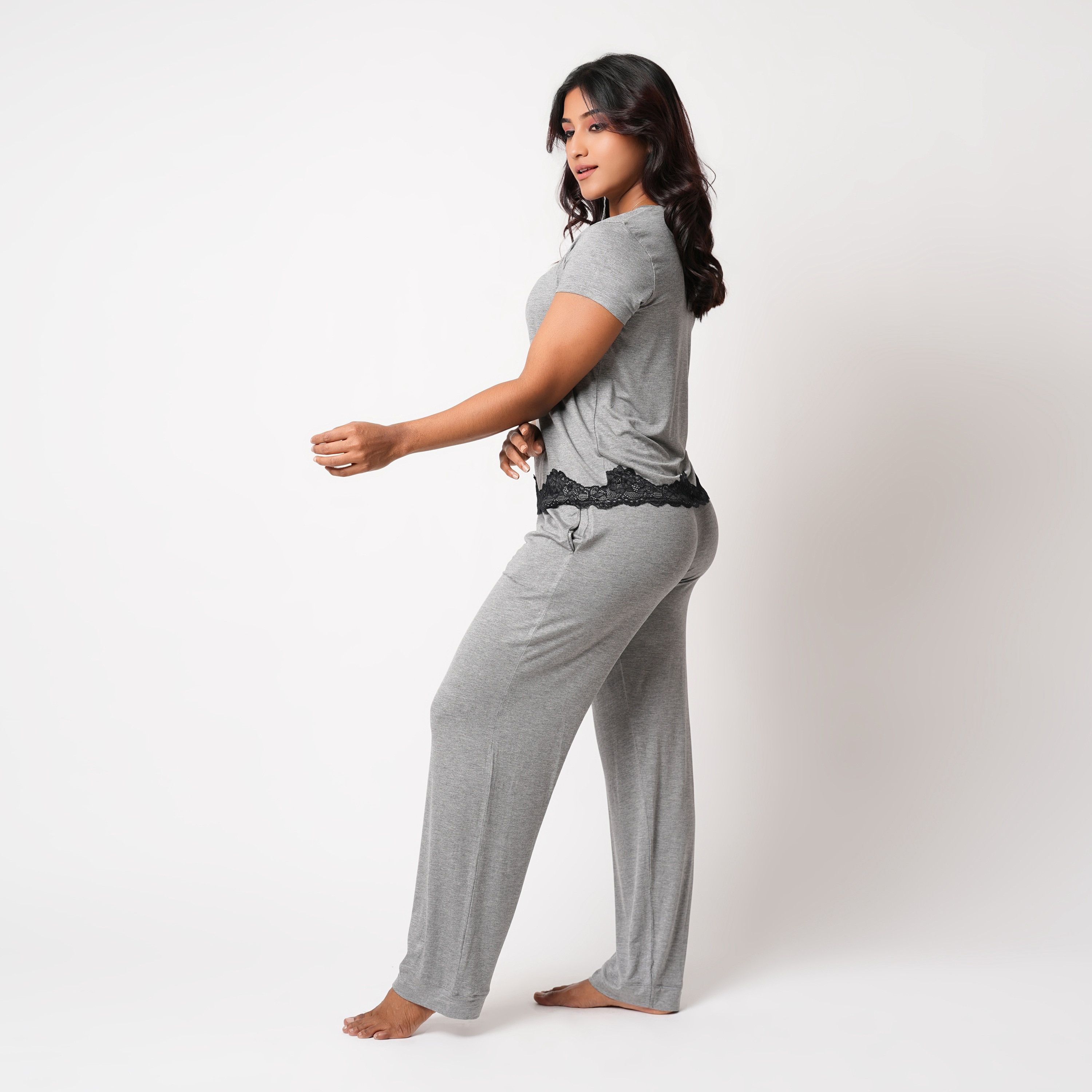 Aadaraya Pyjama Set T-shirt & Trousers-women-clothing-nightwear-pyjamas-longsets-image-3