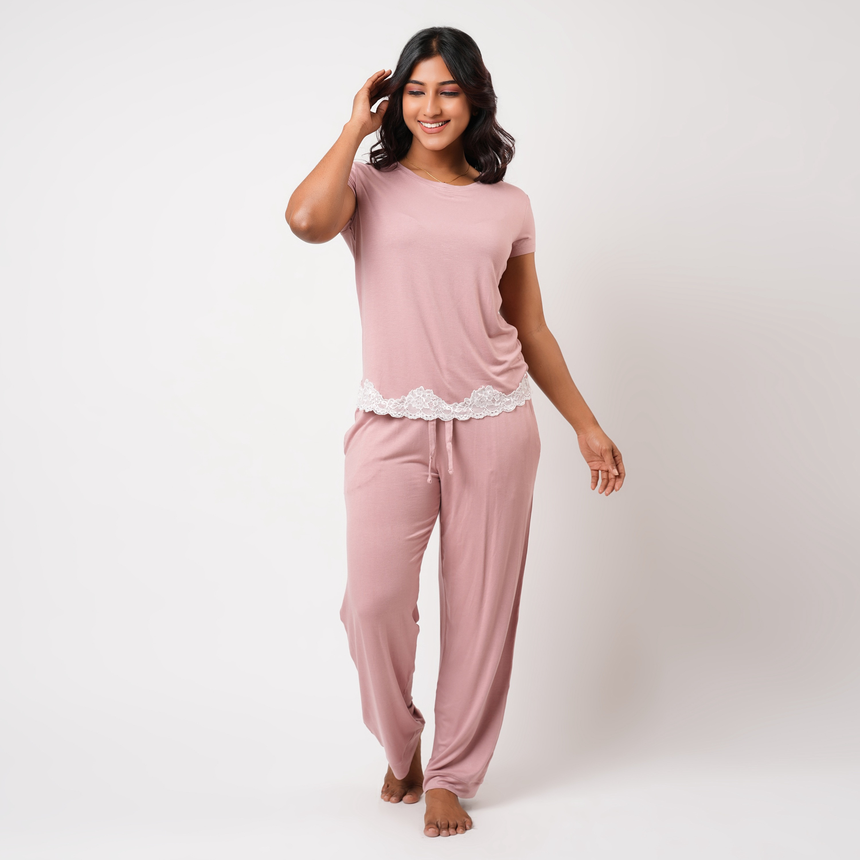 Aadaraya Pyjama Set T-shirt & Trousers-women-clothing-nightwear-pyjamas-longsets-image-1
