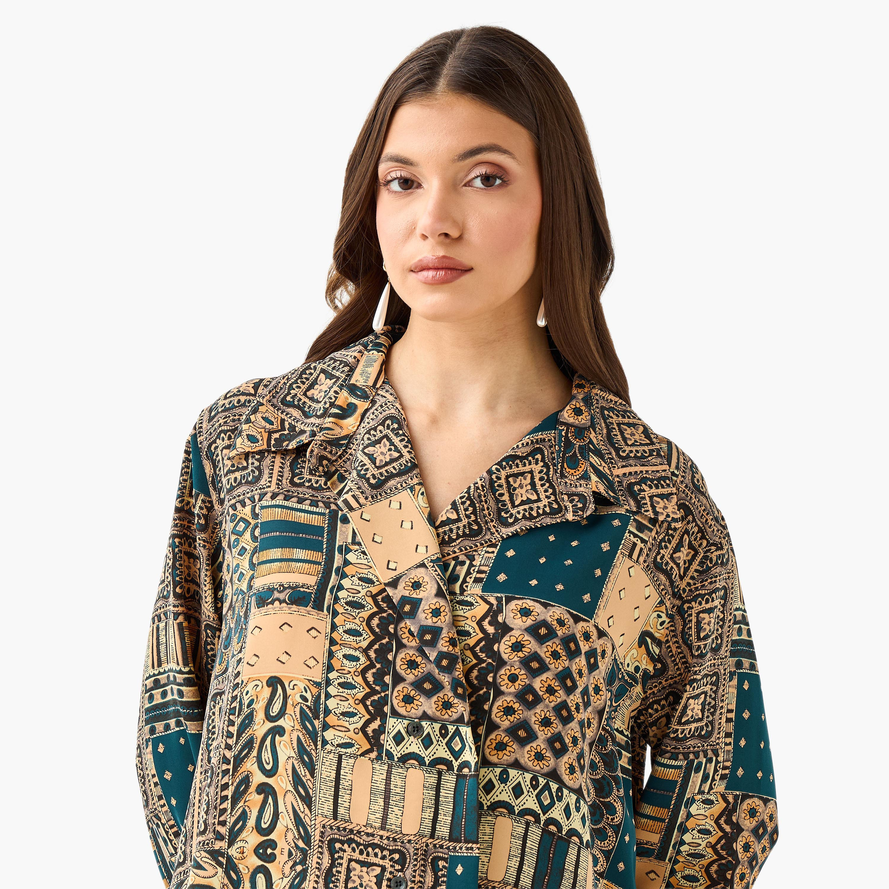 قميص بحافة غير متساوية وطبعات بيزلي-women-clothing-shirtsandblouses-shirts-image-6