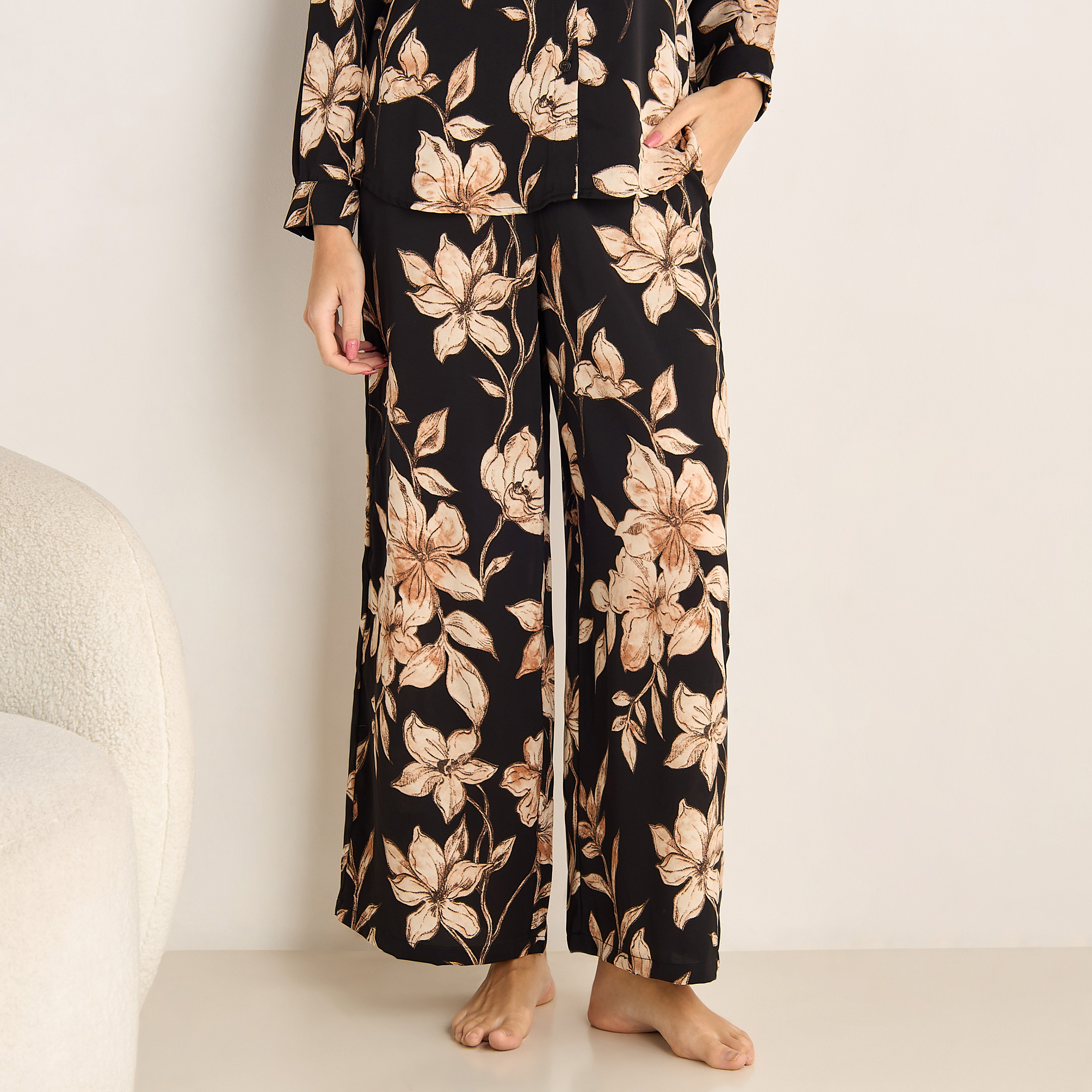 Pyjama Set Button-Down Shirt & Trousers-women-clothing-coordsets-image-5