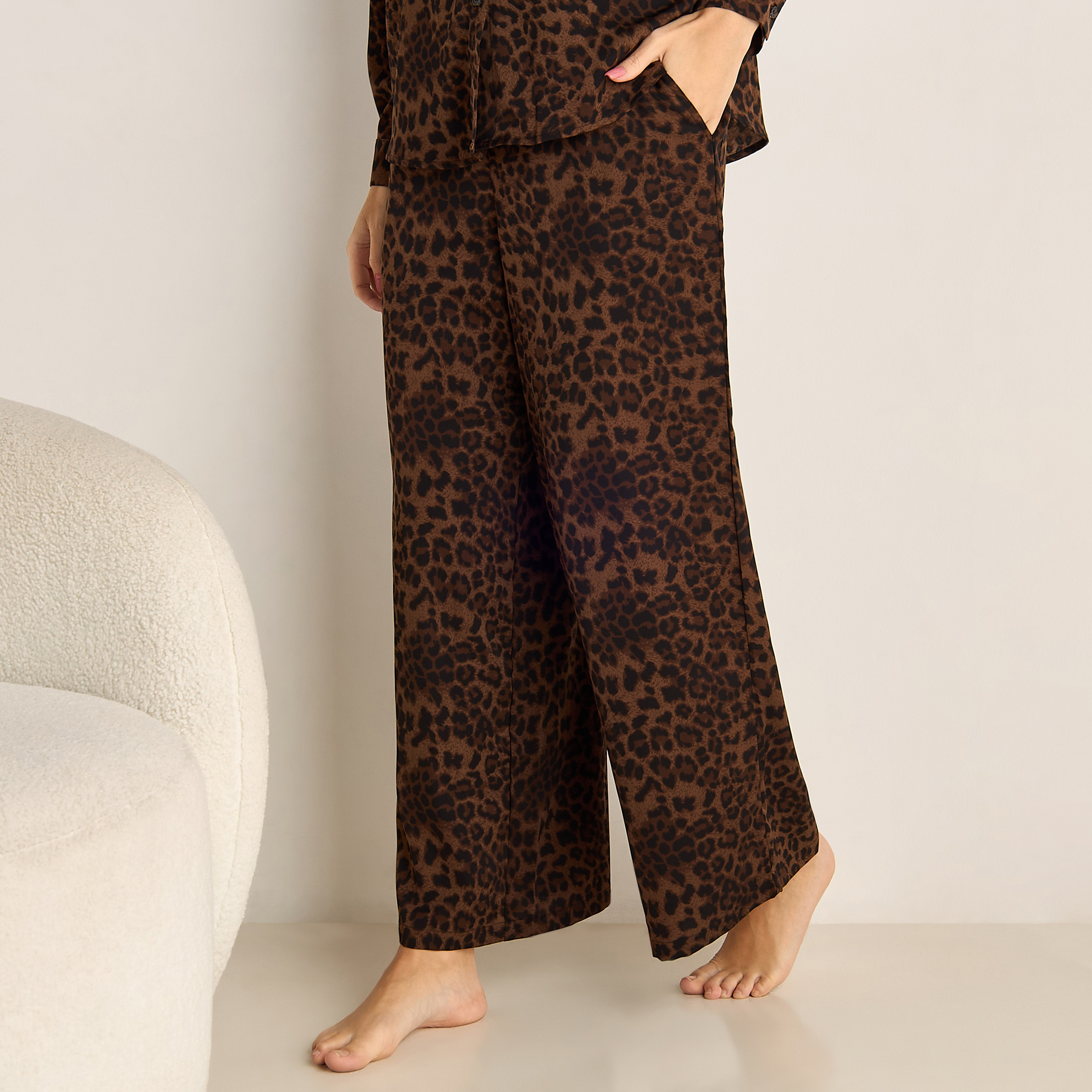 طقم بيجاما قميص وبنطلون-women-clothing-coordsets-image-5