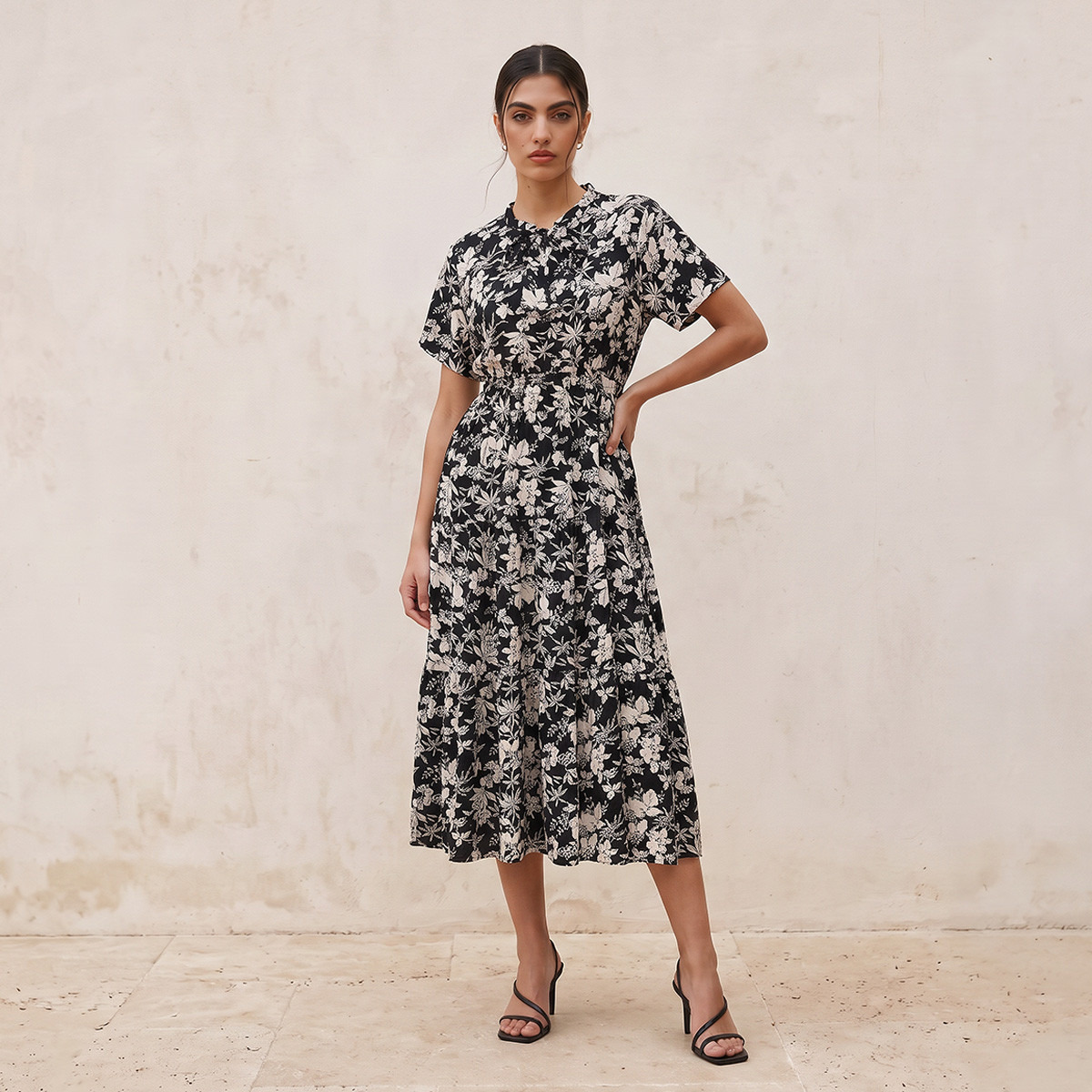 فستان ميدي رايون بخصر كشكش وطبعات زهرية من سبلاش فاف-women-clothing-dresses-image-3