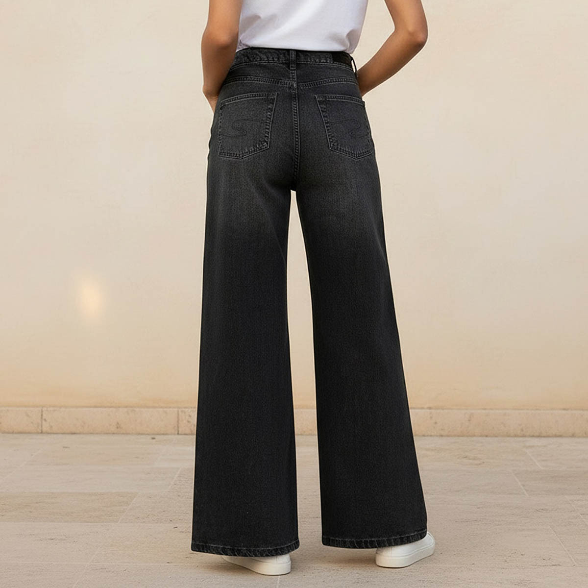 Lee Cooper Wide Leg Button Waist Jeans with Pockets Cotton-women-clothing-bottoms-jeans-image-4