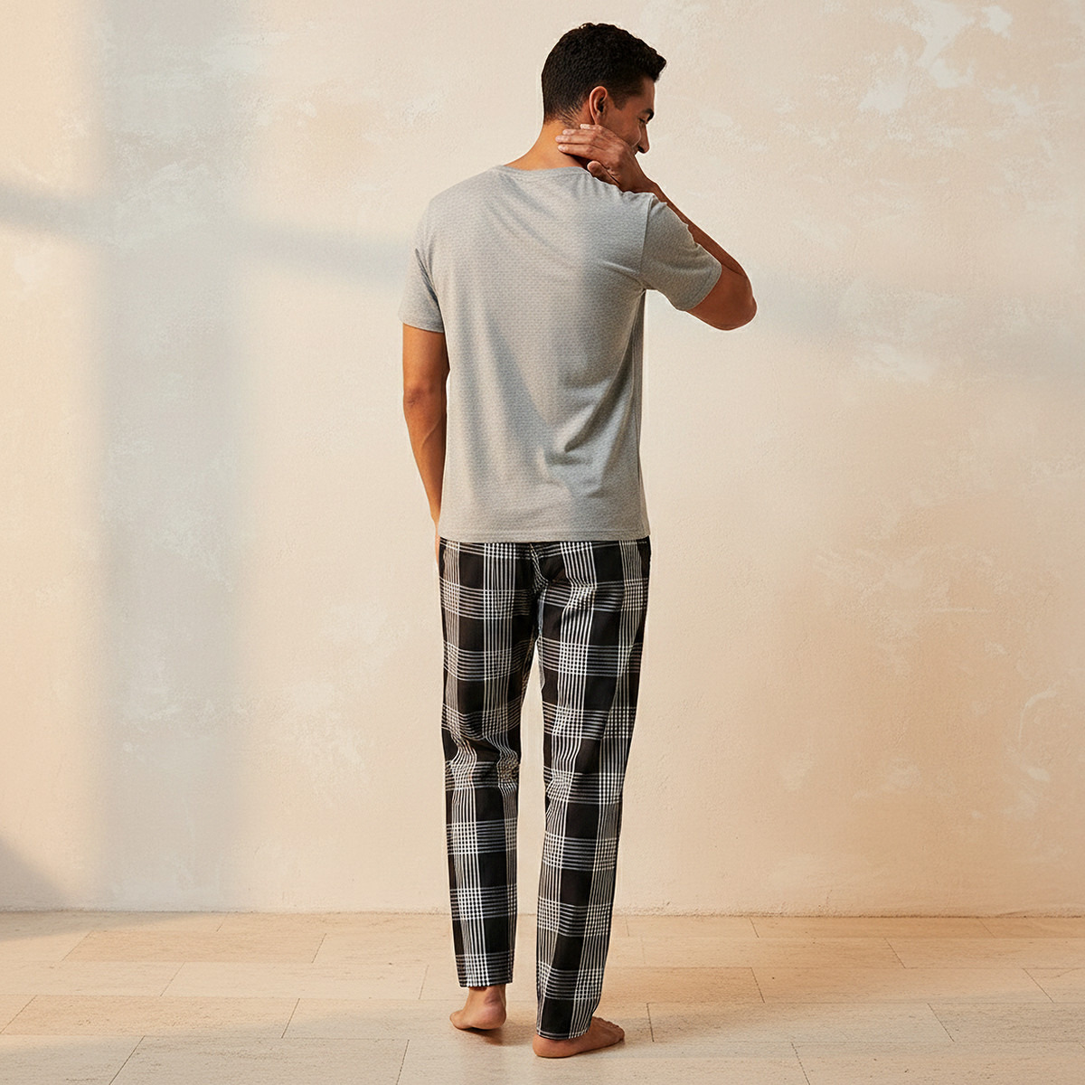 طقم بيجاما قطن رجالي كاروهات برباط خصر-men-clothing-nightwear-sets-image-4
