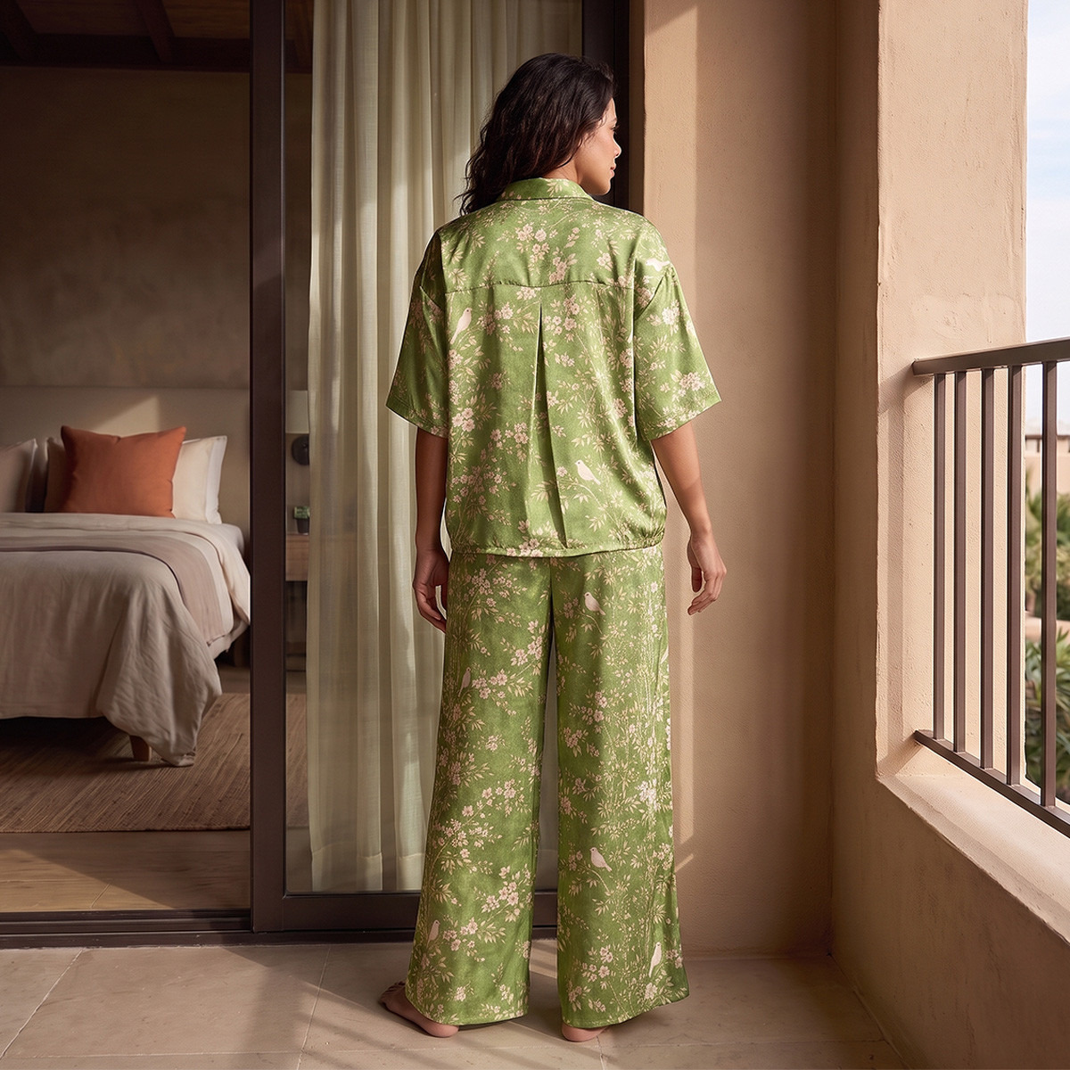 طقم بيجاما بطبعات زهور وقميص بوصلة أزرار وبنطلون من أدارايا-women-clothing-nightwear-pyjamas-longsets-image-3