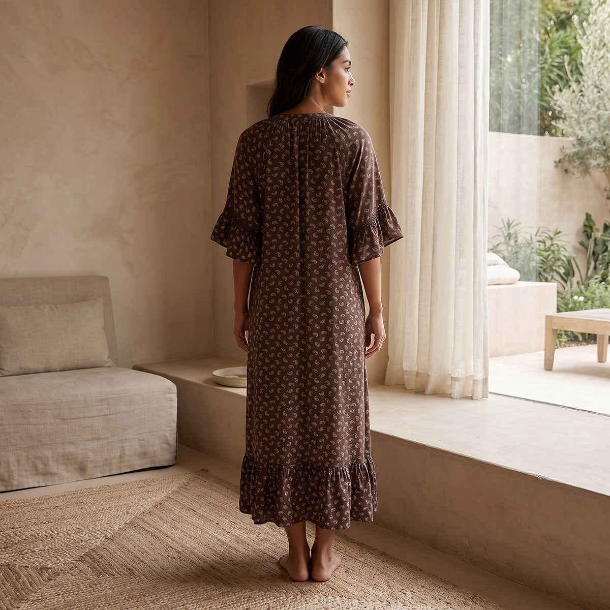 فستان نوم من الفيسكوز بطبعة بيسلي من سبلاش فاف-women-clothing-nightwear-nighties-image-3