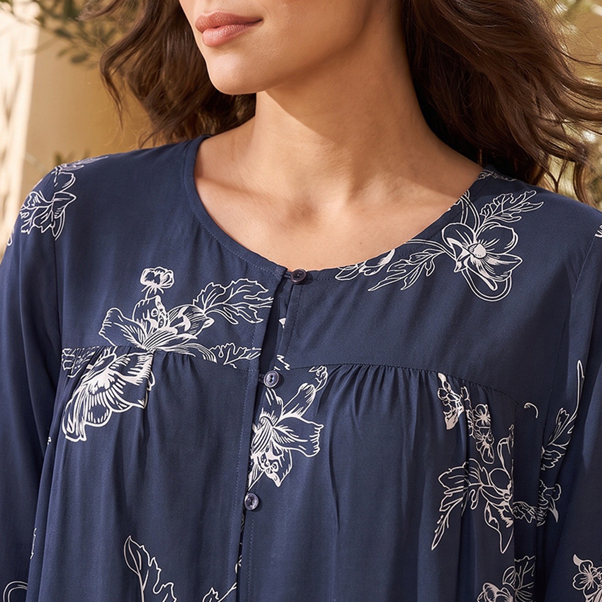 قميص نوم فيسكوز بطبعات زهور من سبلاش فاف-women-clothing-nightwear-nighties-image-5