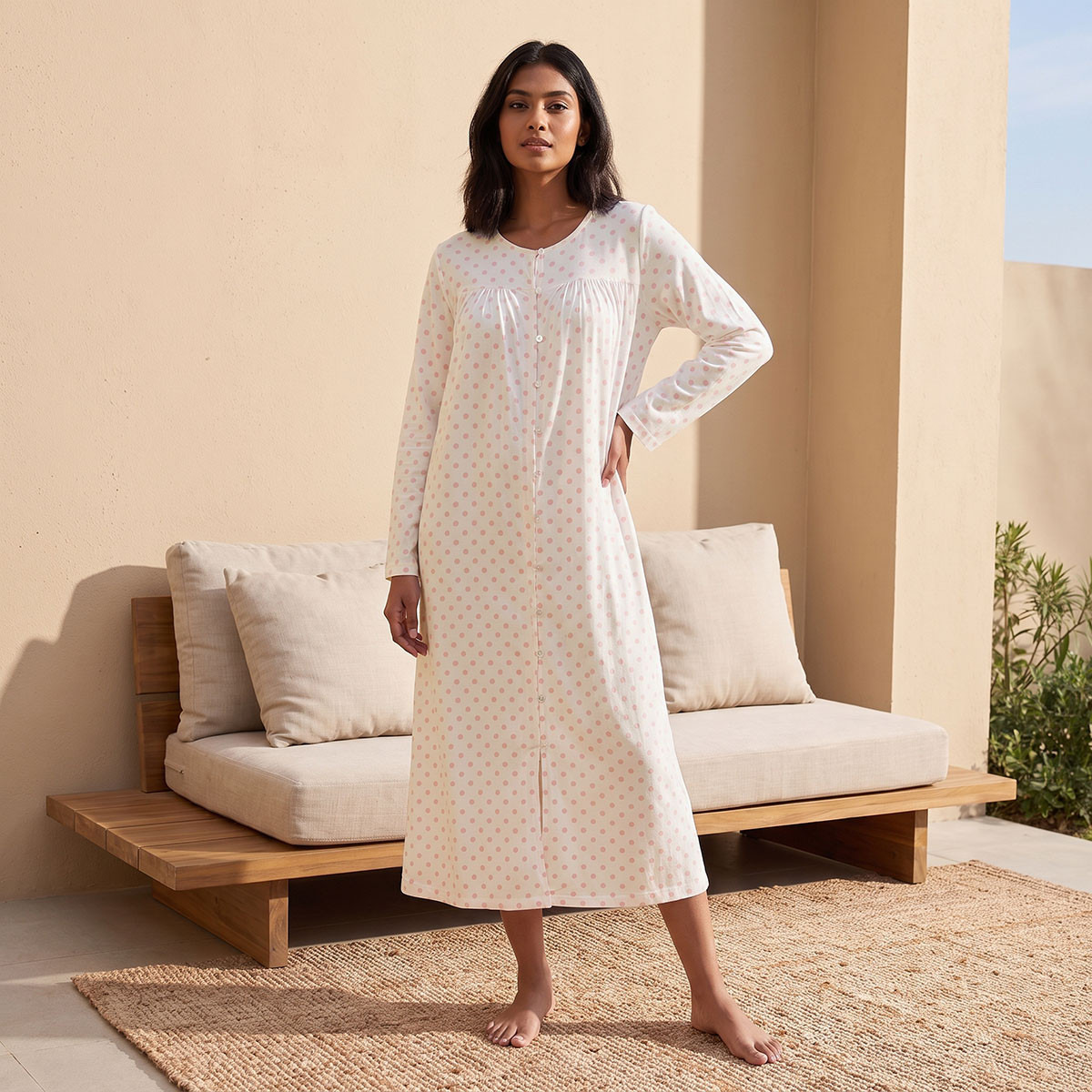 قميص نوم فيسكوز بطبعات منقطة من سبلاش فاف-women-clothing-nightwear-nighties-image-2