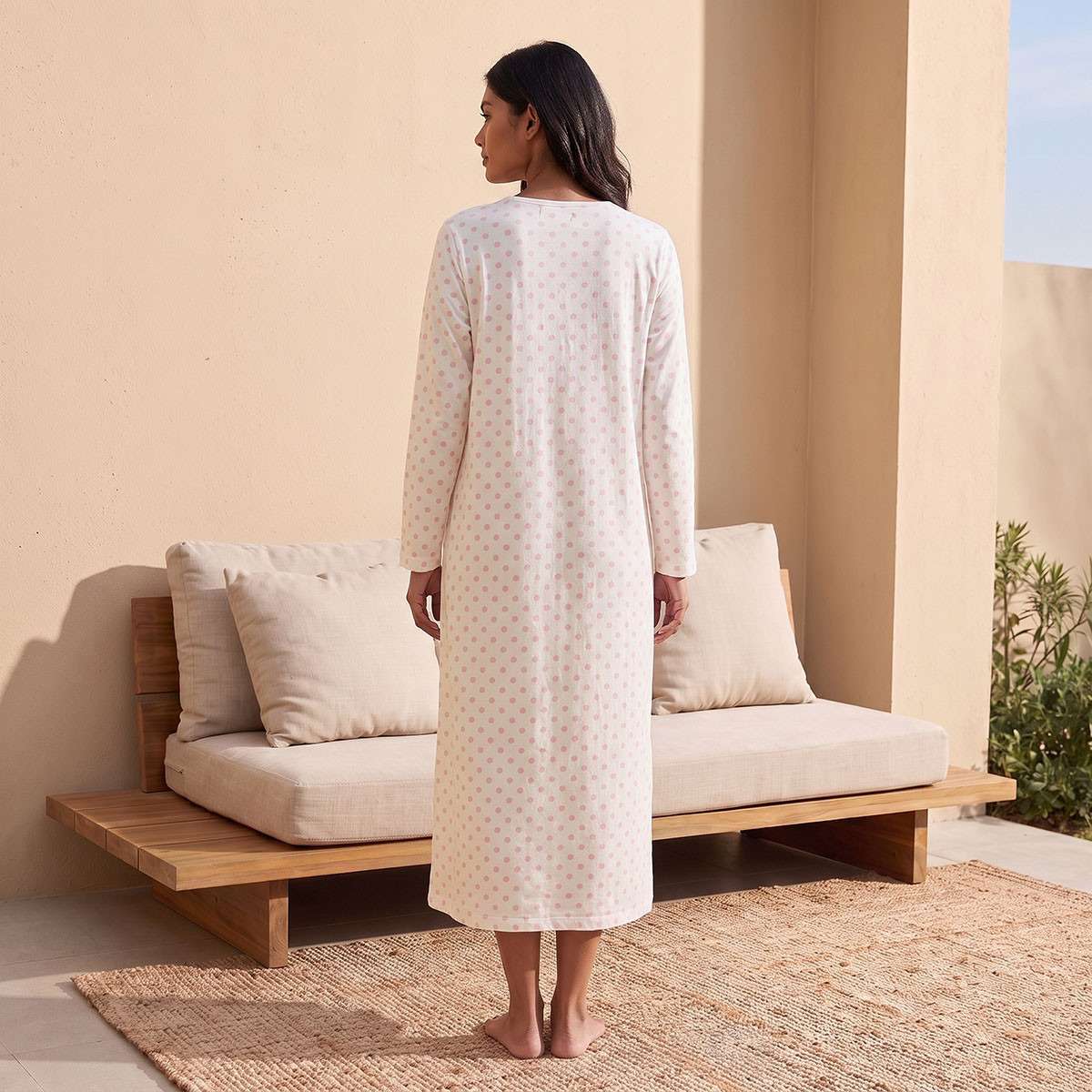 قميص نوم فيسكوز بطبعات منقطة من سبلاش فاف-women-clothing-nightwear-nighties-image-3