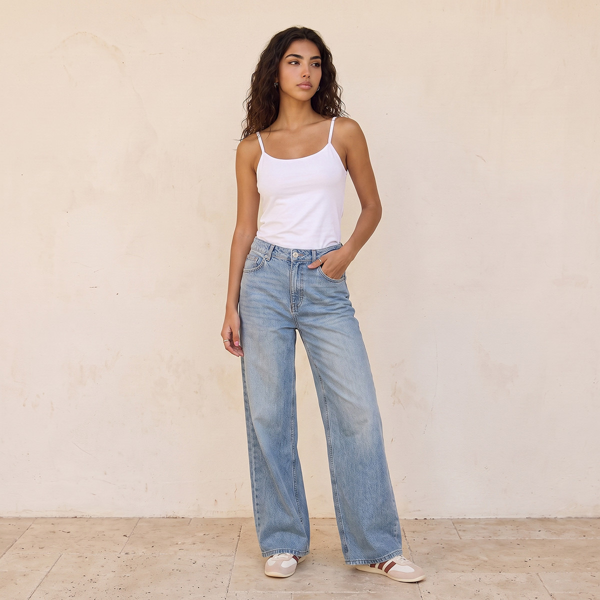 طقم بلوزة تانك قطعتين بحمالات رفيعة من سبلاش فاف-women-clothing-tshirts-image-2