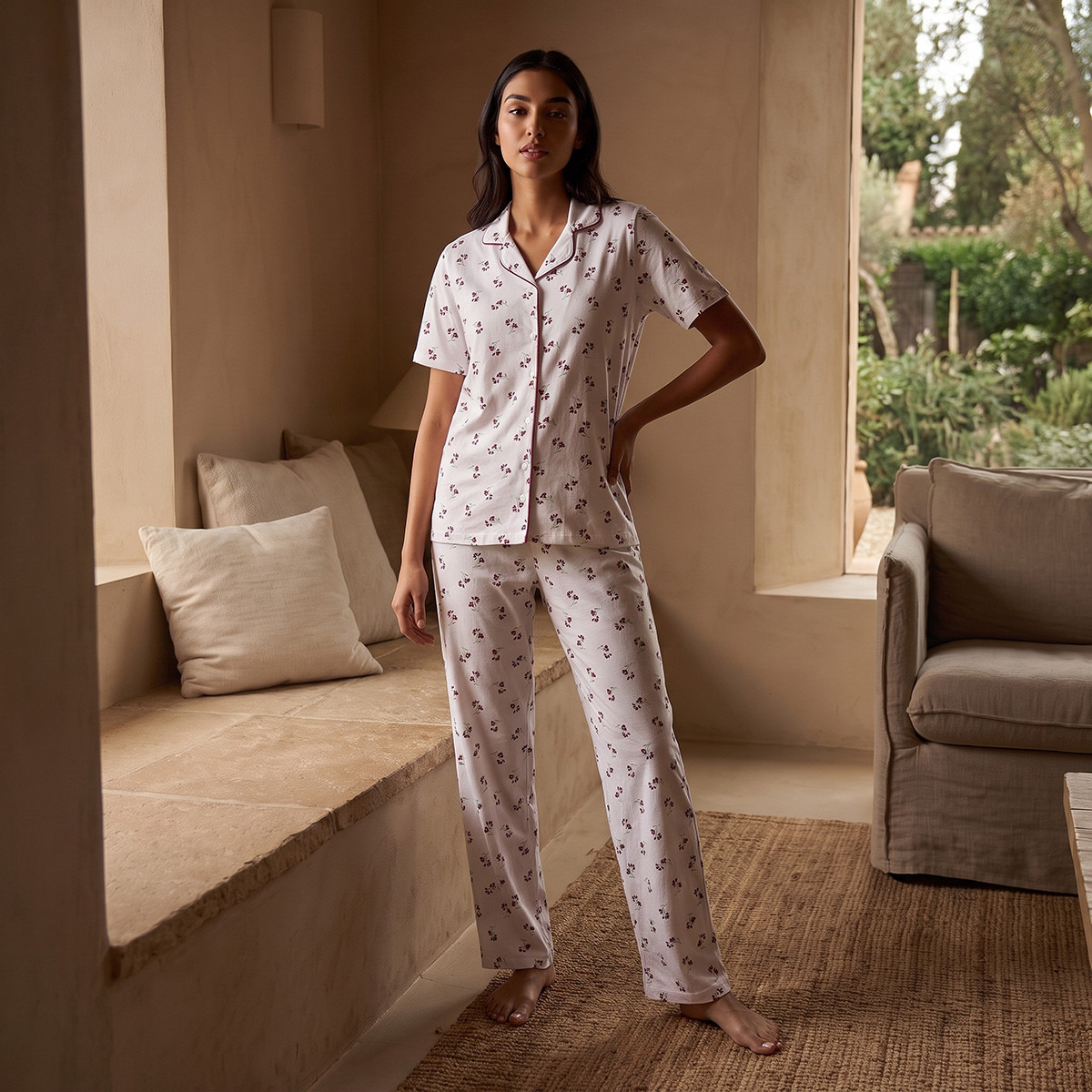 طقم بنطلون بيجاما وقميص بوصلة أزرار وطبعات زهور من سبلاش فاف-women-clothing-nightwear-pyjamas-longsets-image-2
