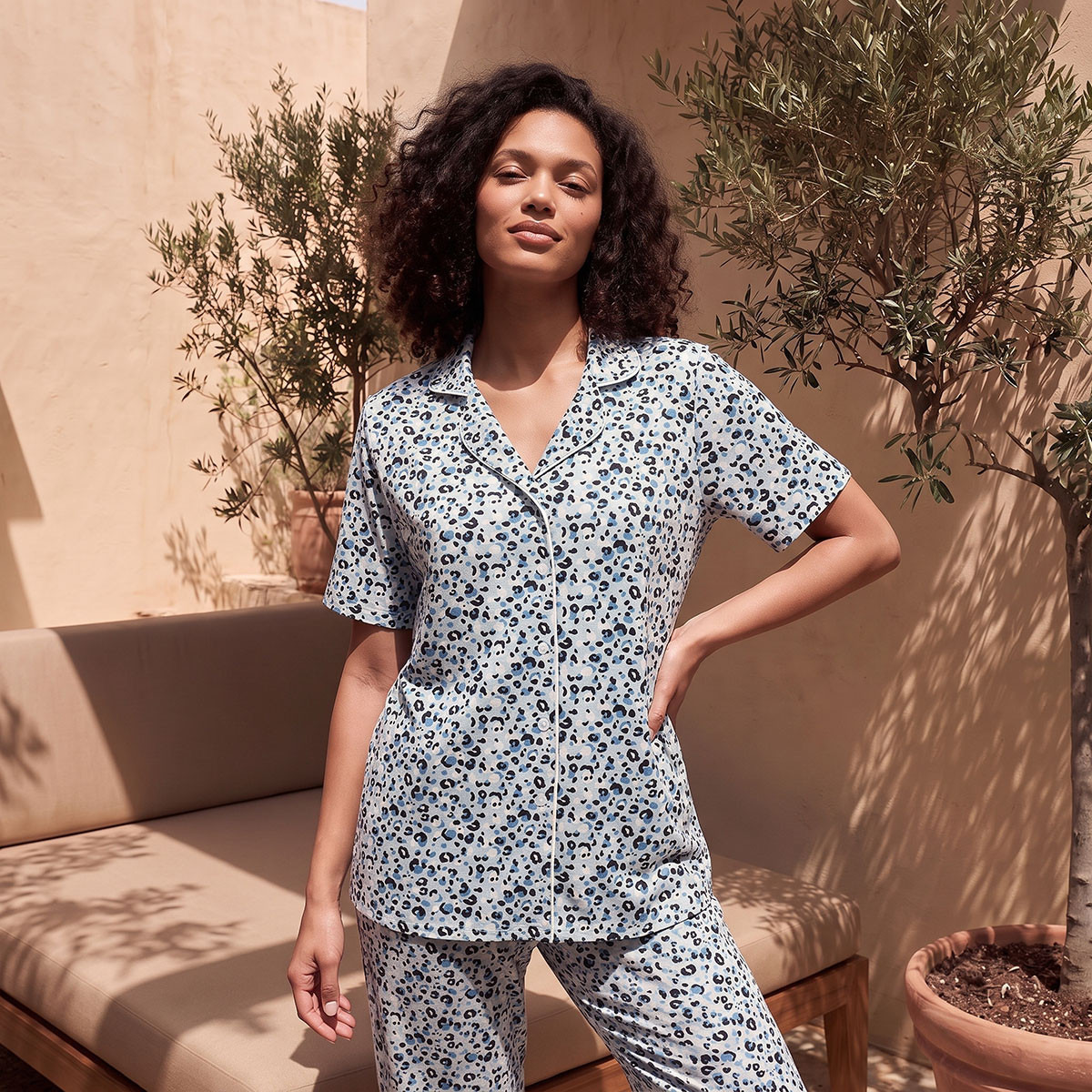 طقم بنطلون بيجاما وقميص بأزرار وطبعات حيوانات من سبلاش فاف-women-clothing-nightwear-pyjamas-longsets-image-4