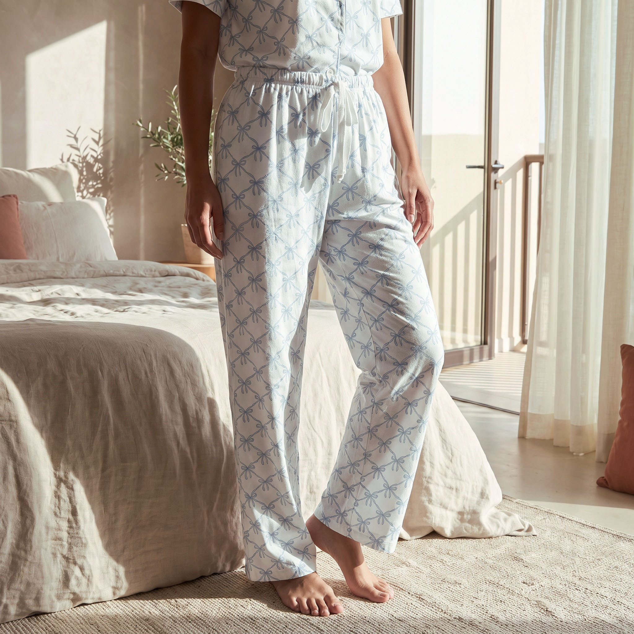 طقم قميص بأزرار وبيجاما بطبعات من فاف من سبلاش-women-clothing-nightwear-pyjamas-longsets-image-4
