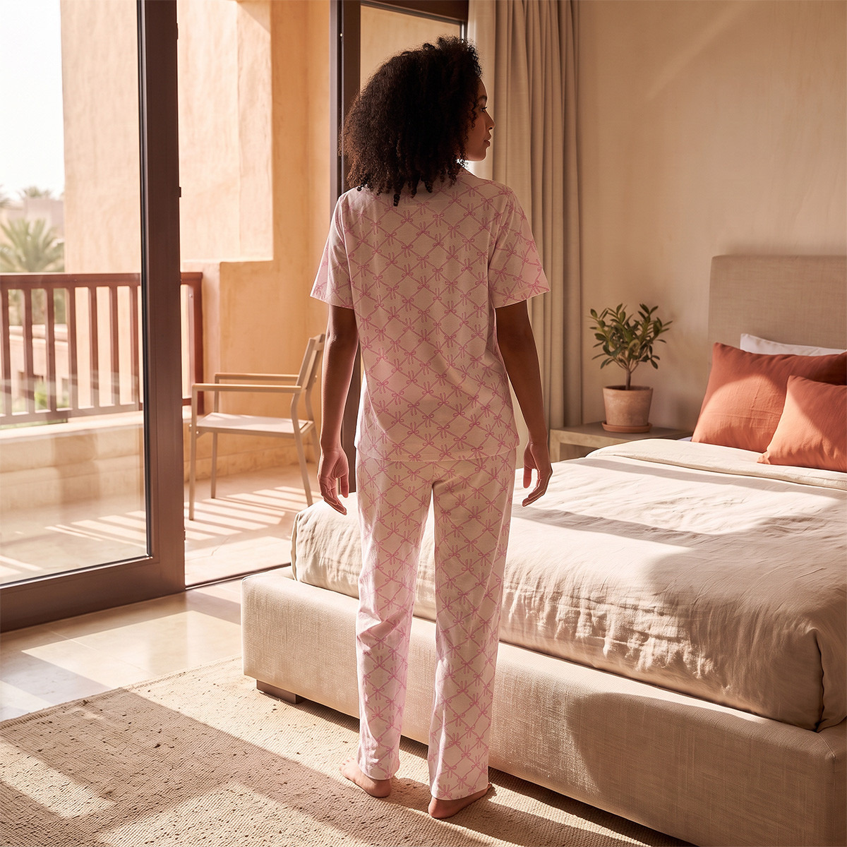 طقم بنطلون وقميص بيجاما بأزرار وطبعات من سبلاش فاف-women-clothing-nightwear-pyjamas-longsets-image-3